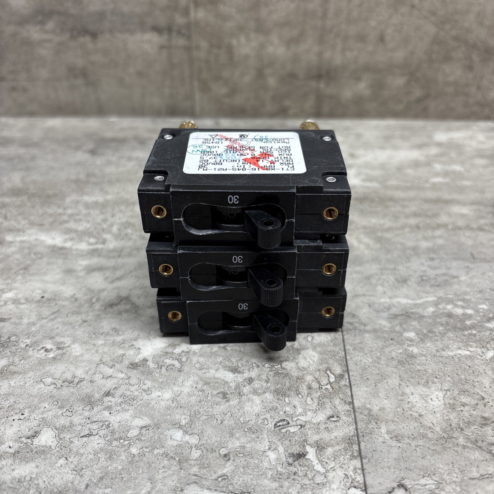 Lot Of 3 Carling CT1-X0-16-045-A21-MJ Bullet Circuit Breaker 1 Pole 30 Amp 80VDC