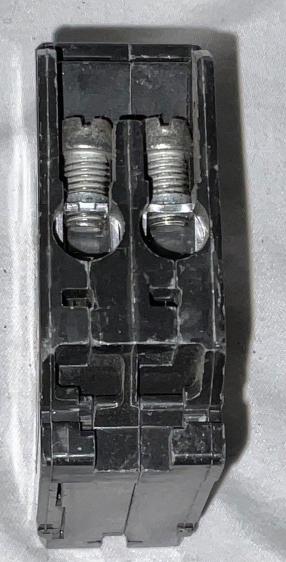 Cutler-Hammer BR1520 Tandem Circuit Breaker 15amp/20amp 2 Pole Electrical