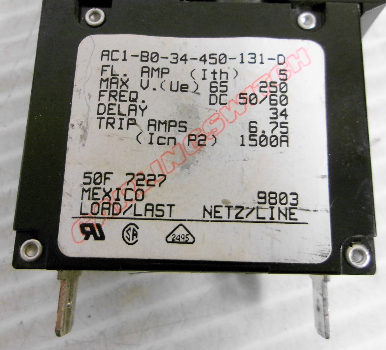 Carling Switch AC1-B0-34-450-131-D Circuit Breaker 5A 65/250V