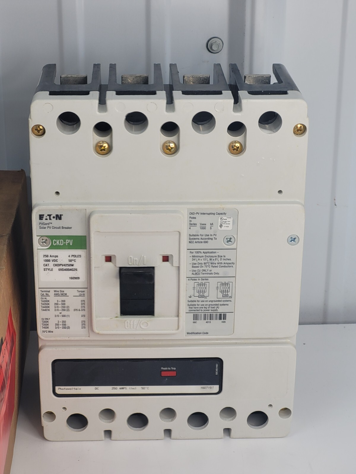 EATON CKDPV4250W PVGard Solar PV Circuit Breaker 250A 1000V 4 POLE NEW IN BOX h9
