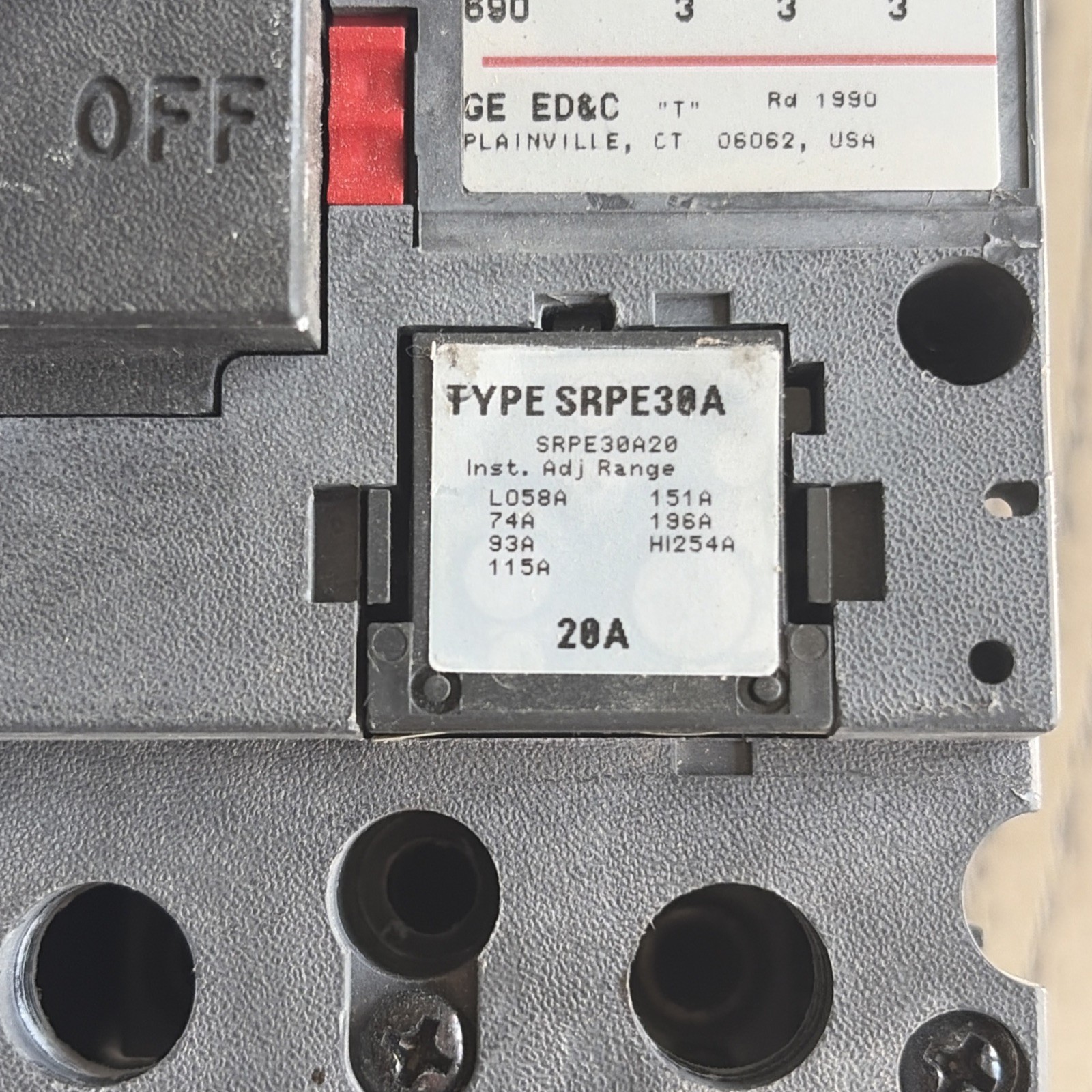 GE Circuit Breaker Spectra 30A 600V Molded Case 20A Fuse Plug