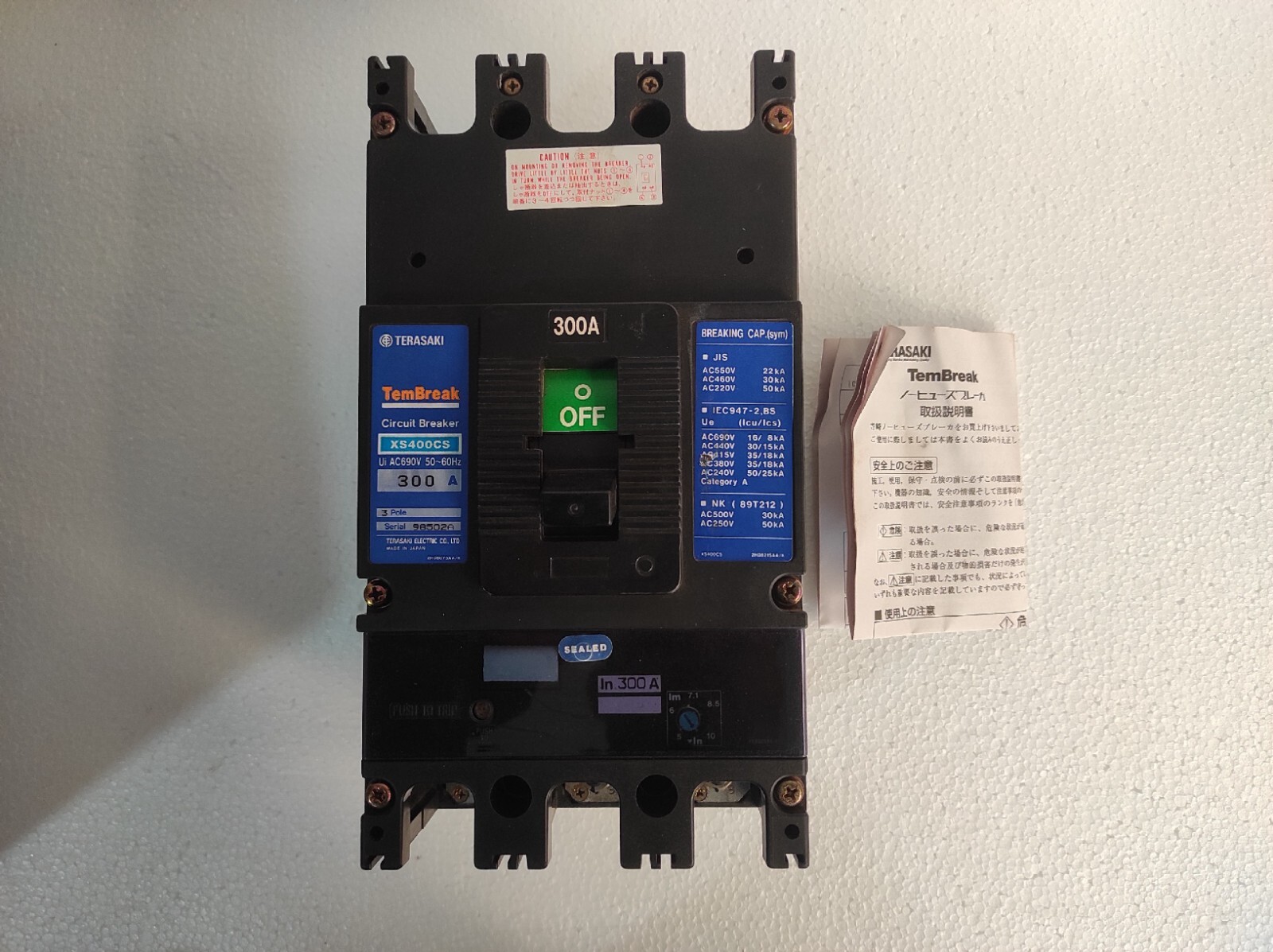Terasaki TemBreak xs400cs / XS400CS 300A 3 Pole Circuit Breaker
