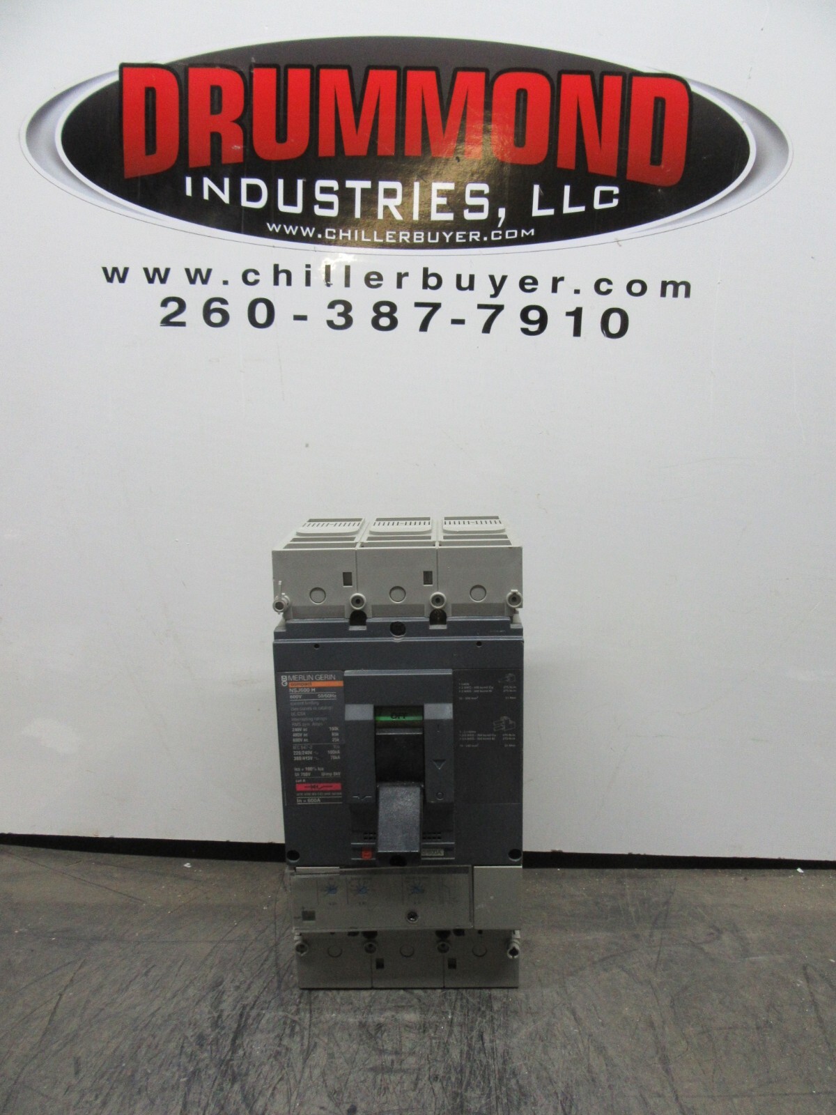 MERLIN GERIN COMPACT CIRCUIT BREAKER NSJ600H 240/600 AMP 600 VOLT 3-POLE 3-PHASE