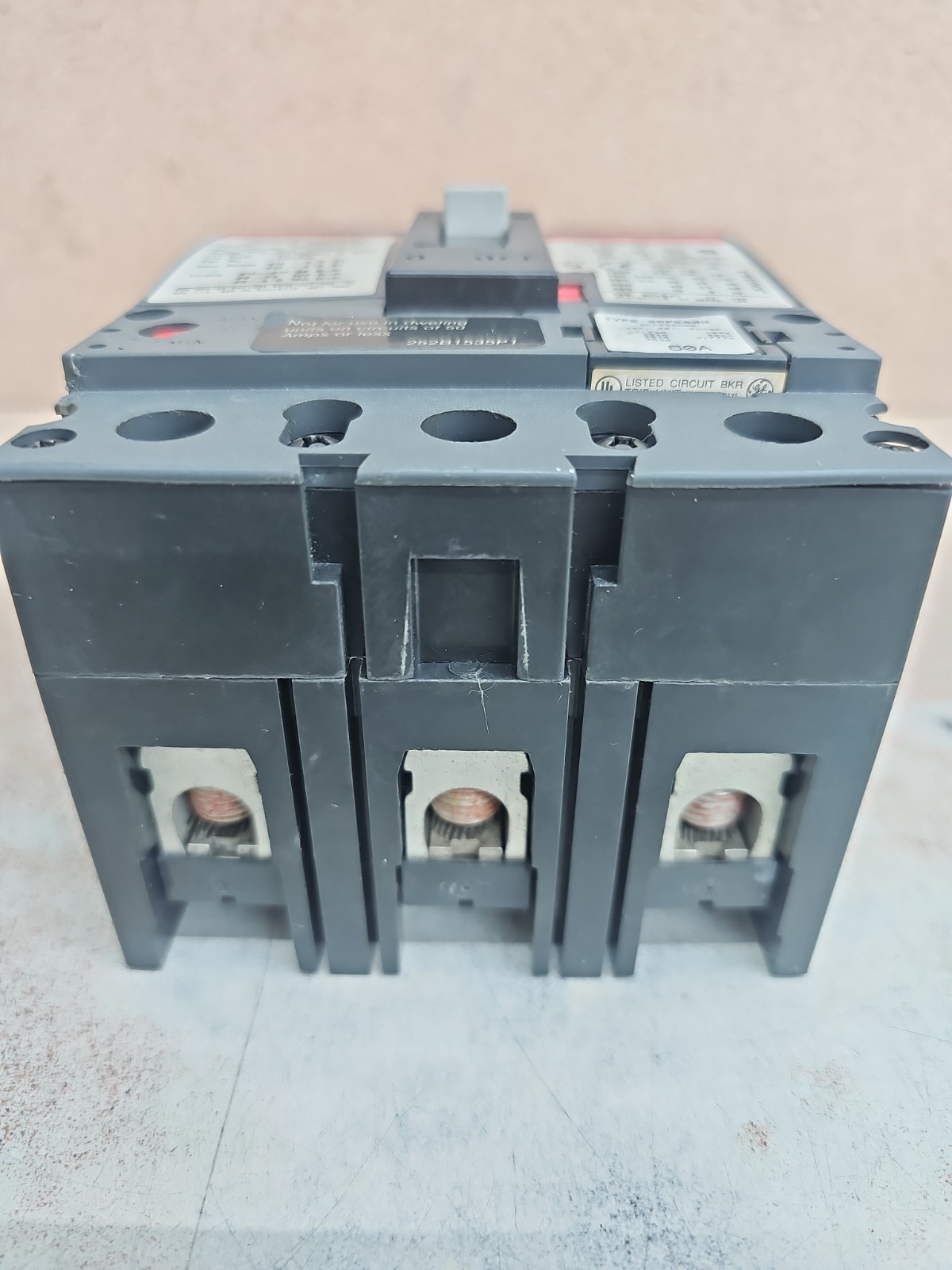 GE Spectra RMS SELA36AT0060 Circuit Breaker 60A 600VAC 3-Pole w/60A Plug in