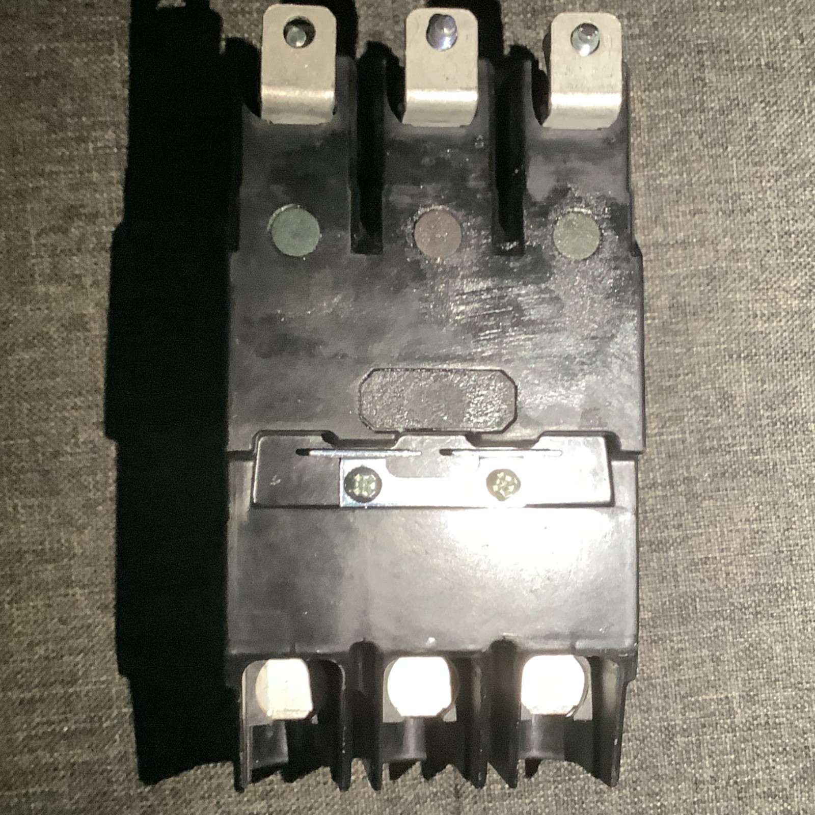 ABB GENERAL ELECTRIC TEYL3100B 3pole 100a 65ka @480v bolt on NEW