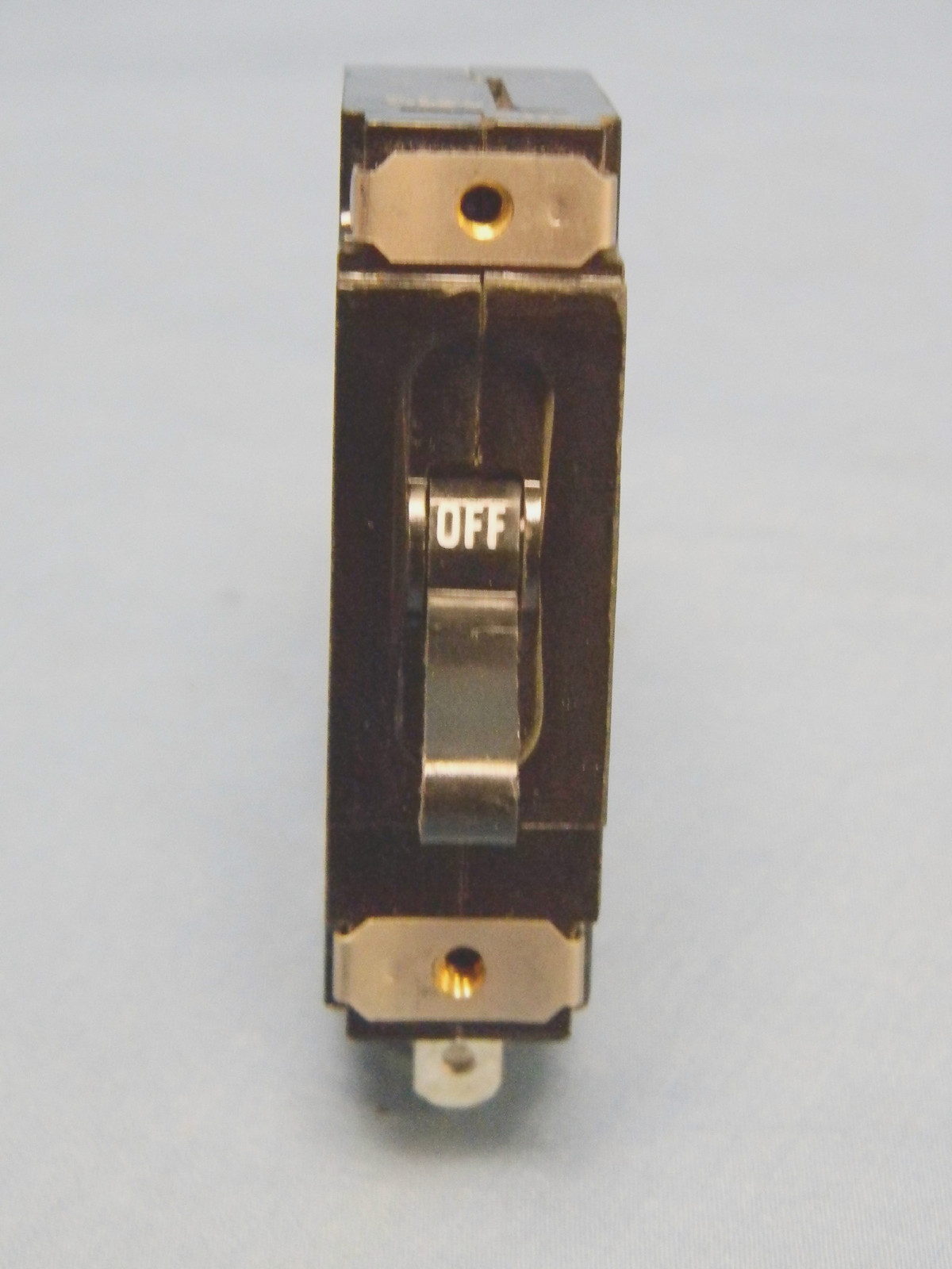 NEW Heinemann AM1-B63-A 1-Pole 5A 65V & 28V DC/DC Circuit Breaker AM1-Z713-5