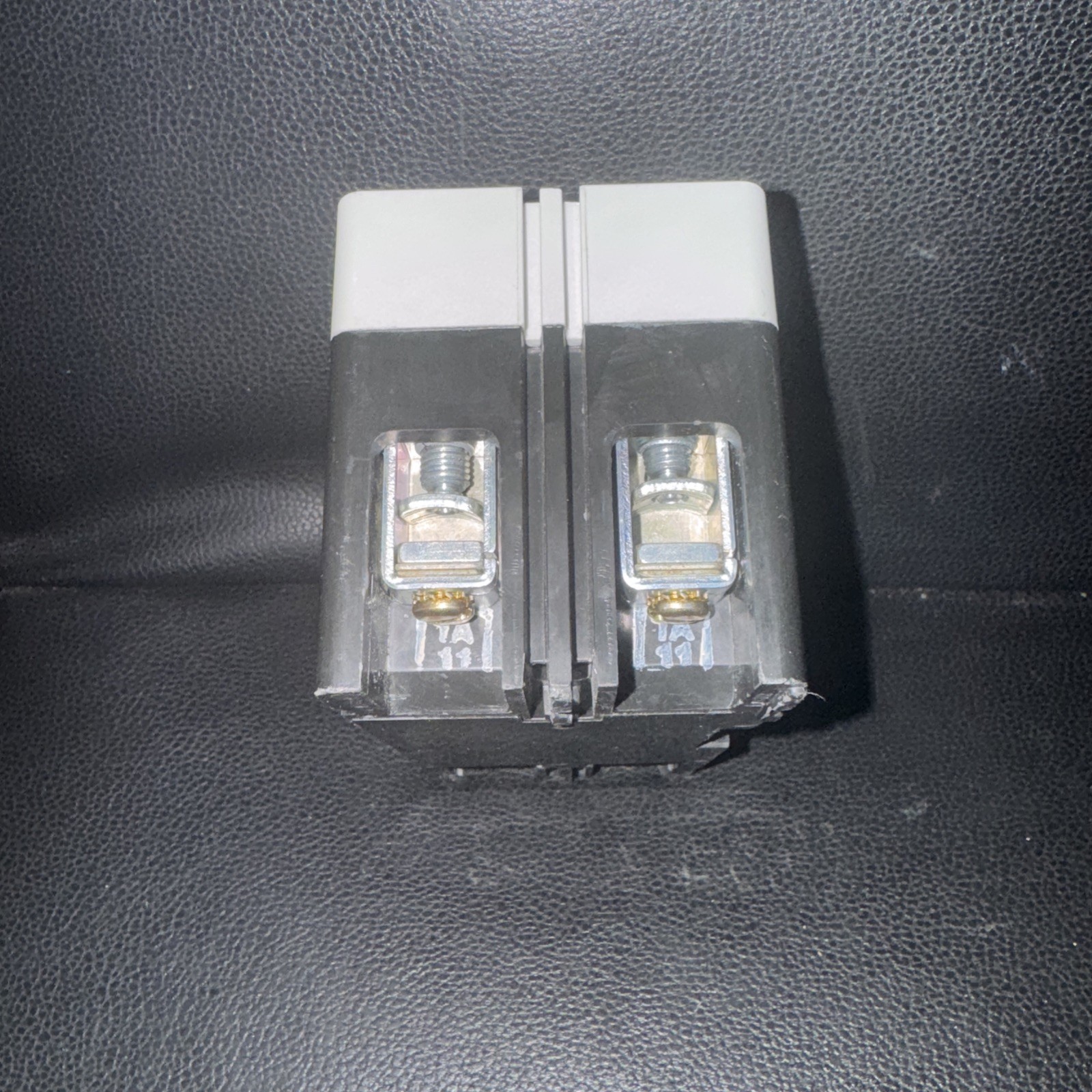 Eaton Cutler Hammer Type HFD 65k Circuit Breaker 2 Pole 90 Amp HFD 65K