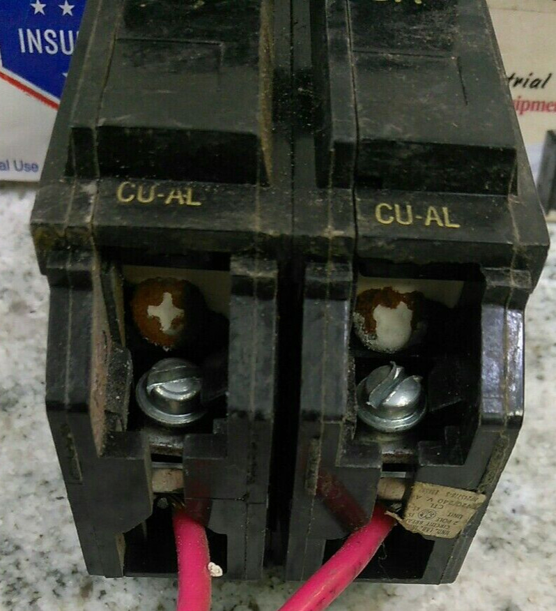 General Electric/BREAKER /TQL2120/20A/2P/240VAC/GROVE/ TYPE TQL-AC /USE(L168