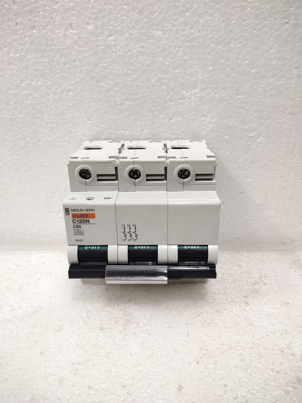 Merlin Gerin Multi 9 C120N. C80 415V circuit Breaker (Made In France)