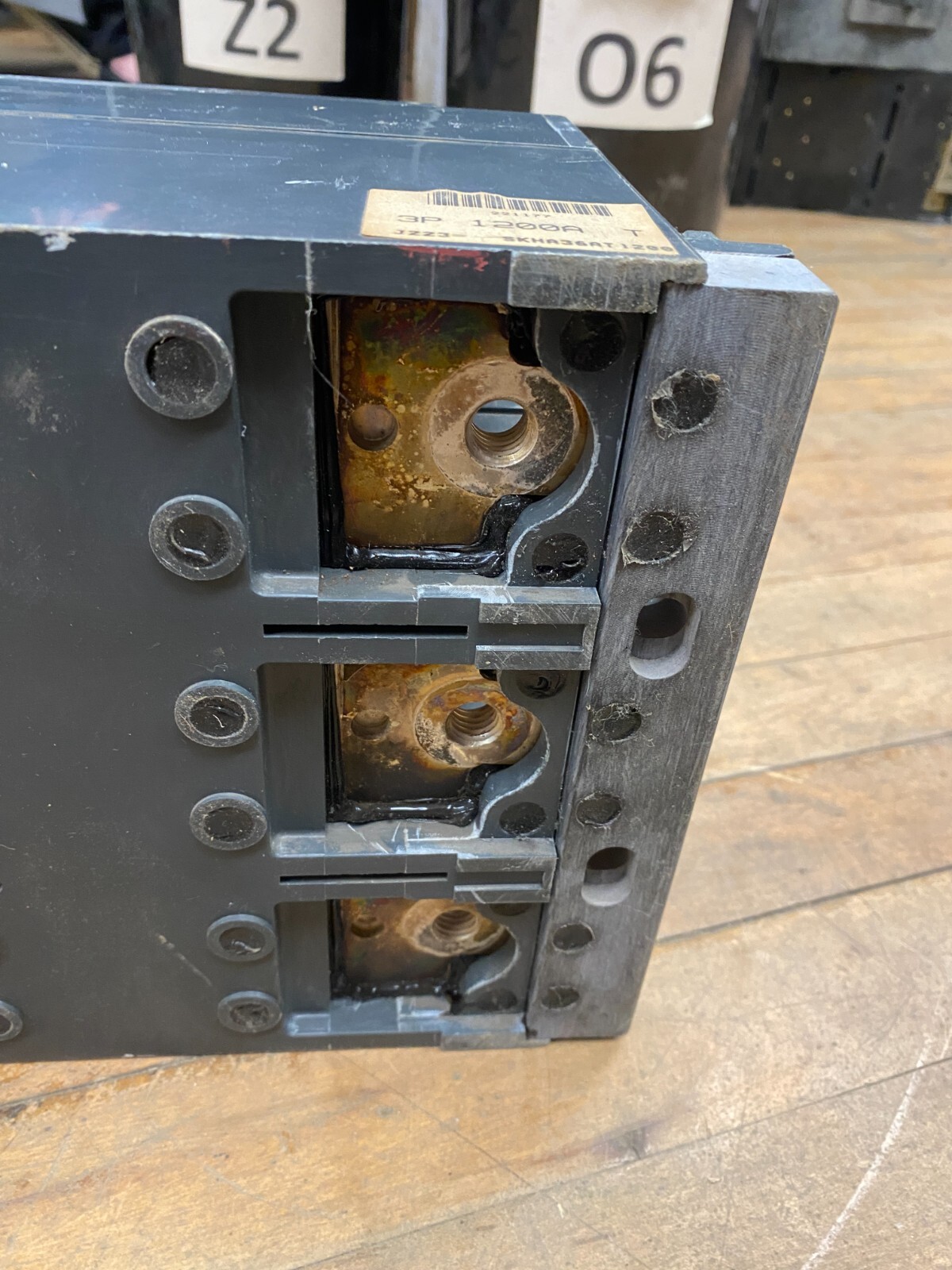 GE SKHA36AT1200 HI-Break Circuit Breaker 1200A 600V 3P 3PH Plug SRP1200A 1000A
