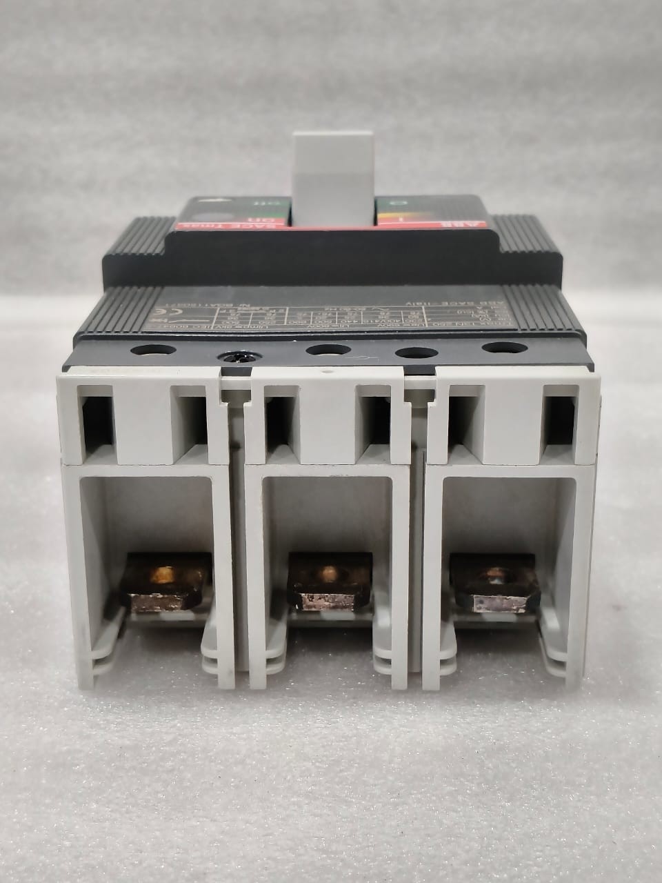 ABB SACE TMAX T3 N 250 250AMP 3POLE MOULDED CASE CIRCUIT BREAKER FAST SHIPPING