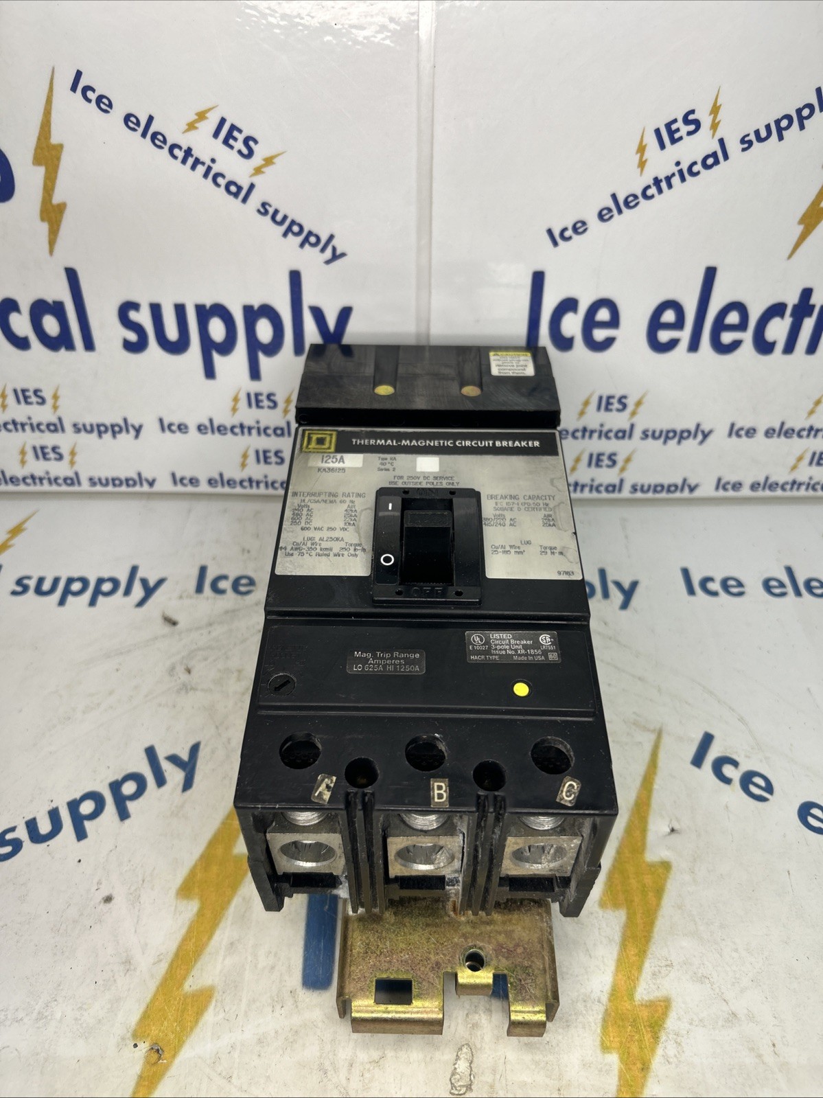 SQUARE D KA36125 125 A 3 P Circuit Breaker