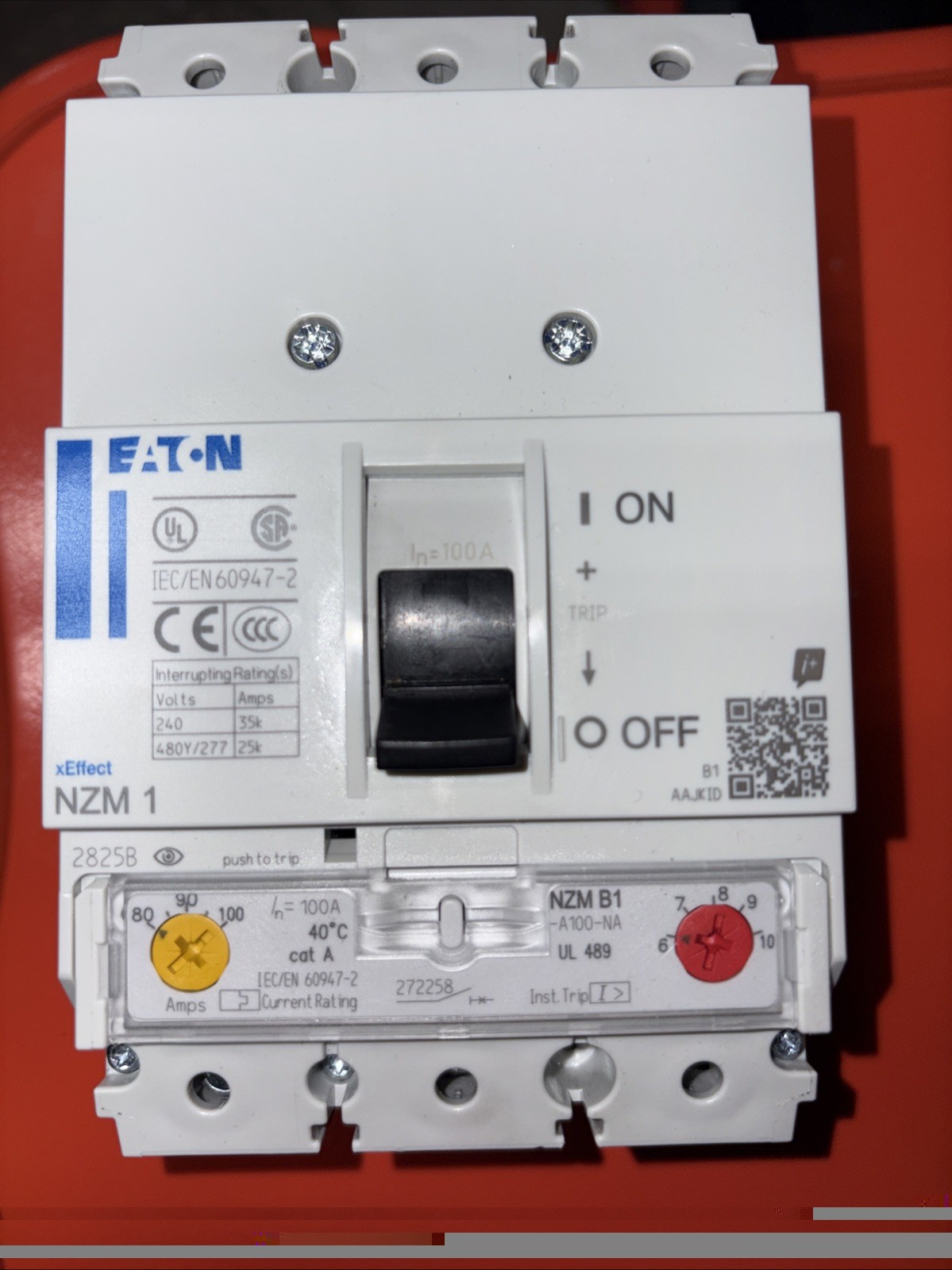 EATON NZMB1-A125 Molded Case Circuit Breaker IEC/EN60947-2