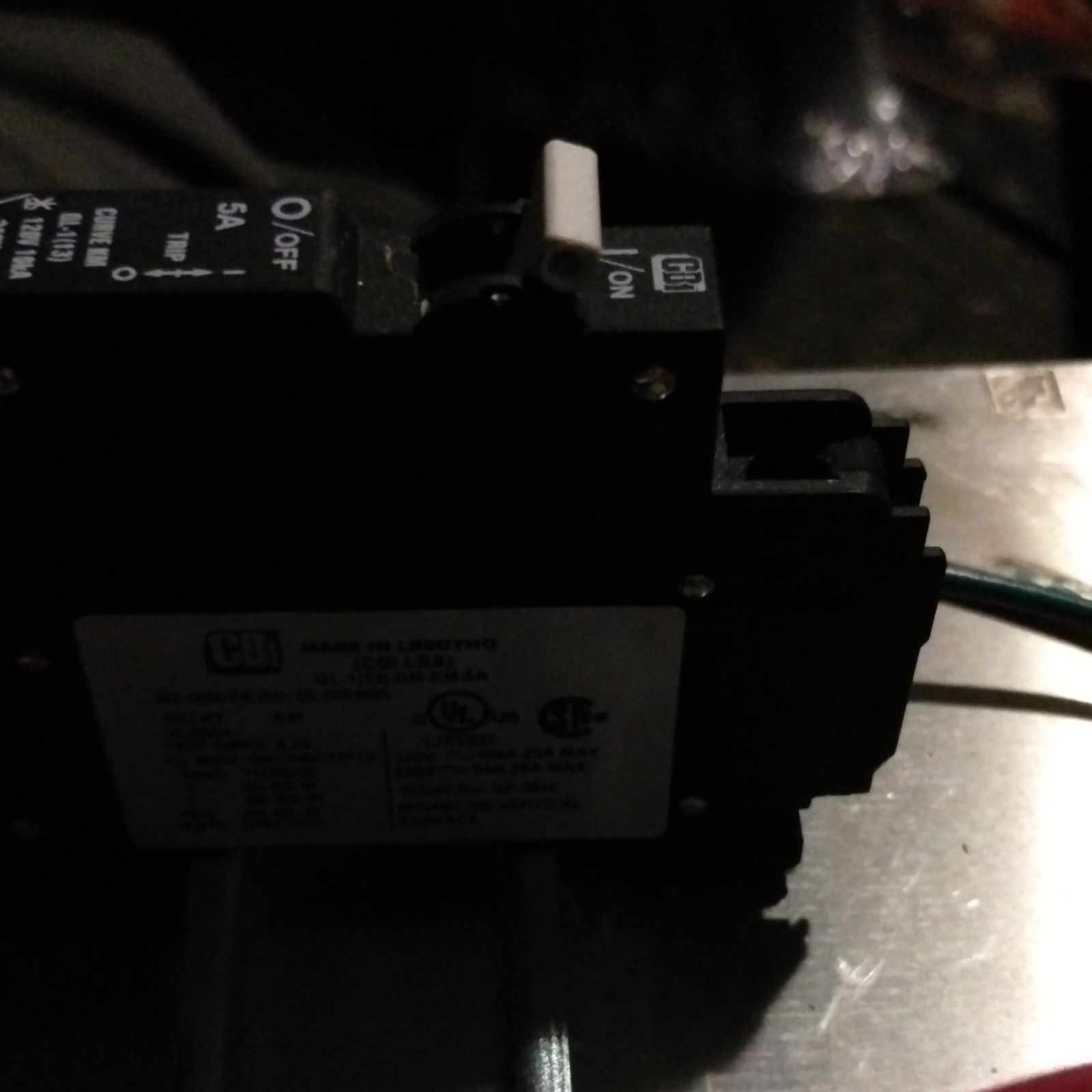 CBI QL-1(13)-DM-KM-5A 5A Time Delay Circuit Breaker 120/240V 1-Pole