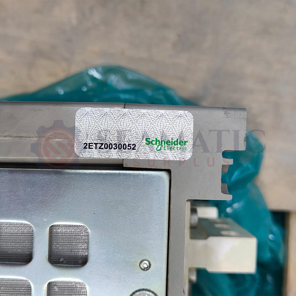 New Schneider Circuit breaker Masterpact NW25H1 – 2500 A – 3 poles -Fixed type