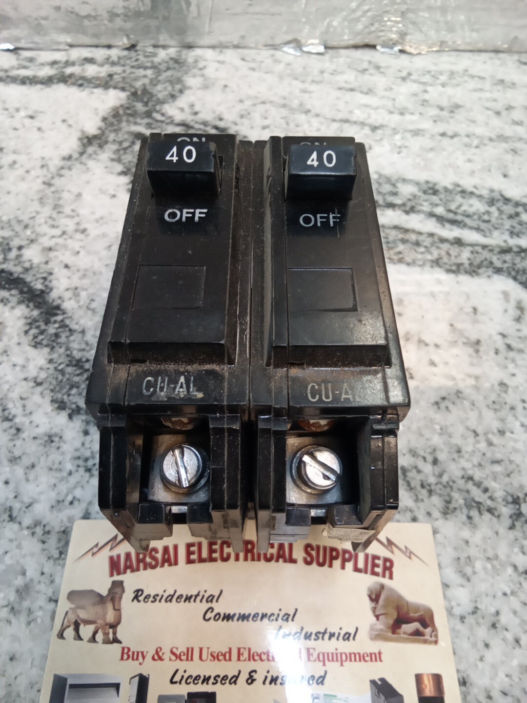 GE TQL2140 40A 2POLE 120/240VA TYPE TQL GROVE BREAKER/MISS HAND/USE(5DB3