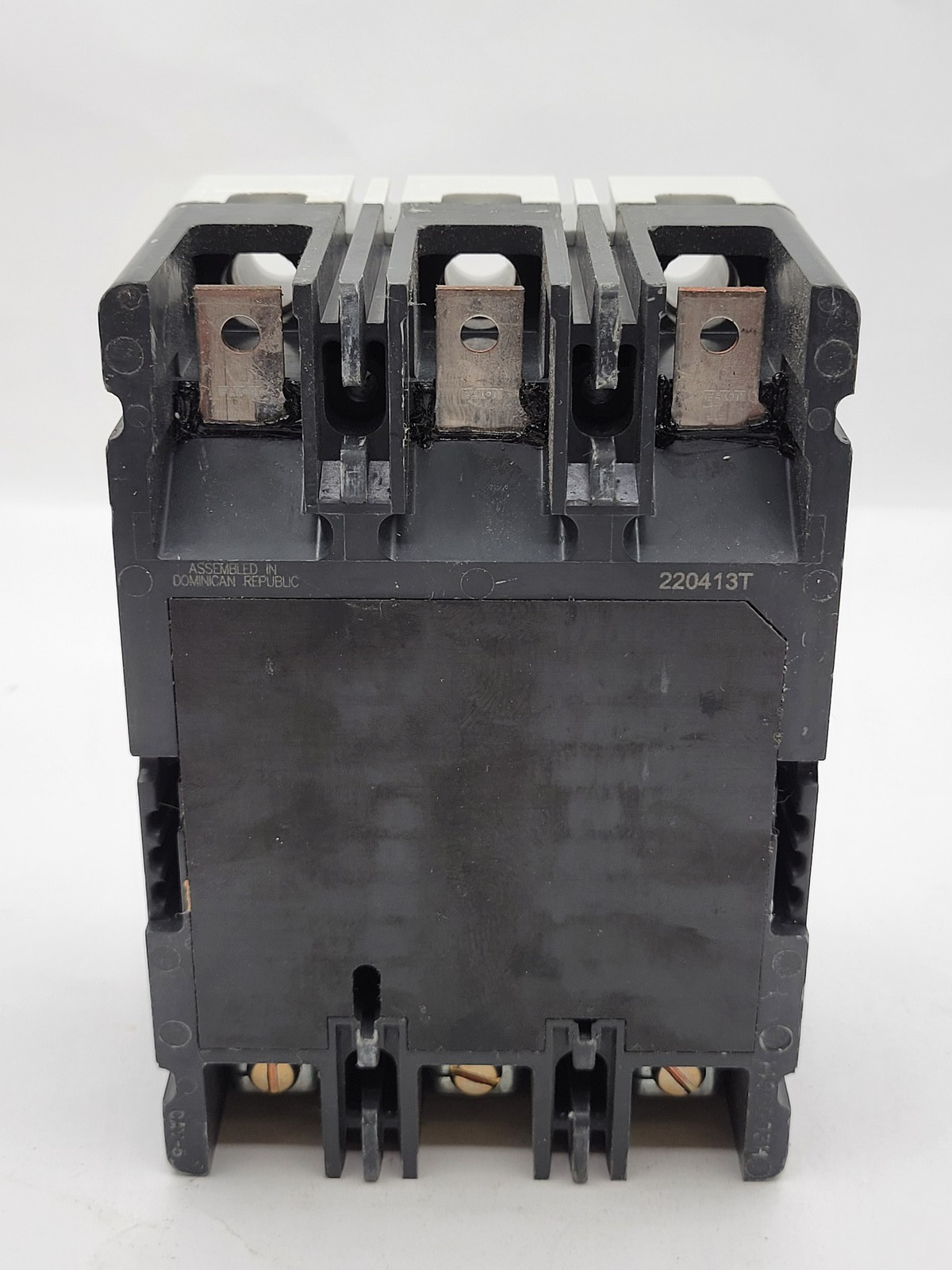 Eaton HFD3030 Bolt-On Circuit Breaker 30A 3P 600V HFD65K Red 30 Amp