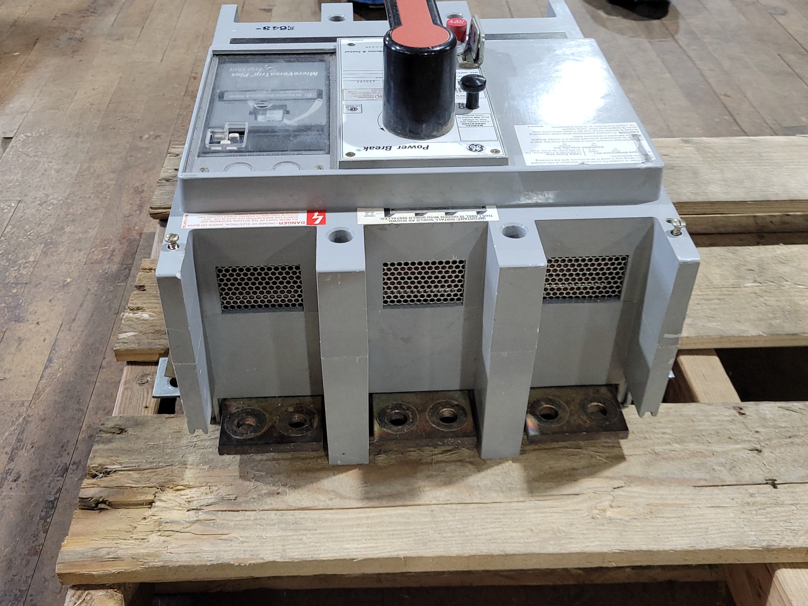 General Electric TP1616TTR Power Break Circuit Breaker 1600A 3P 600VAC Trip Plug