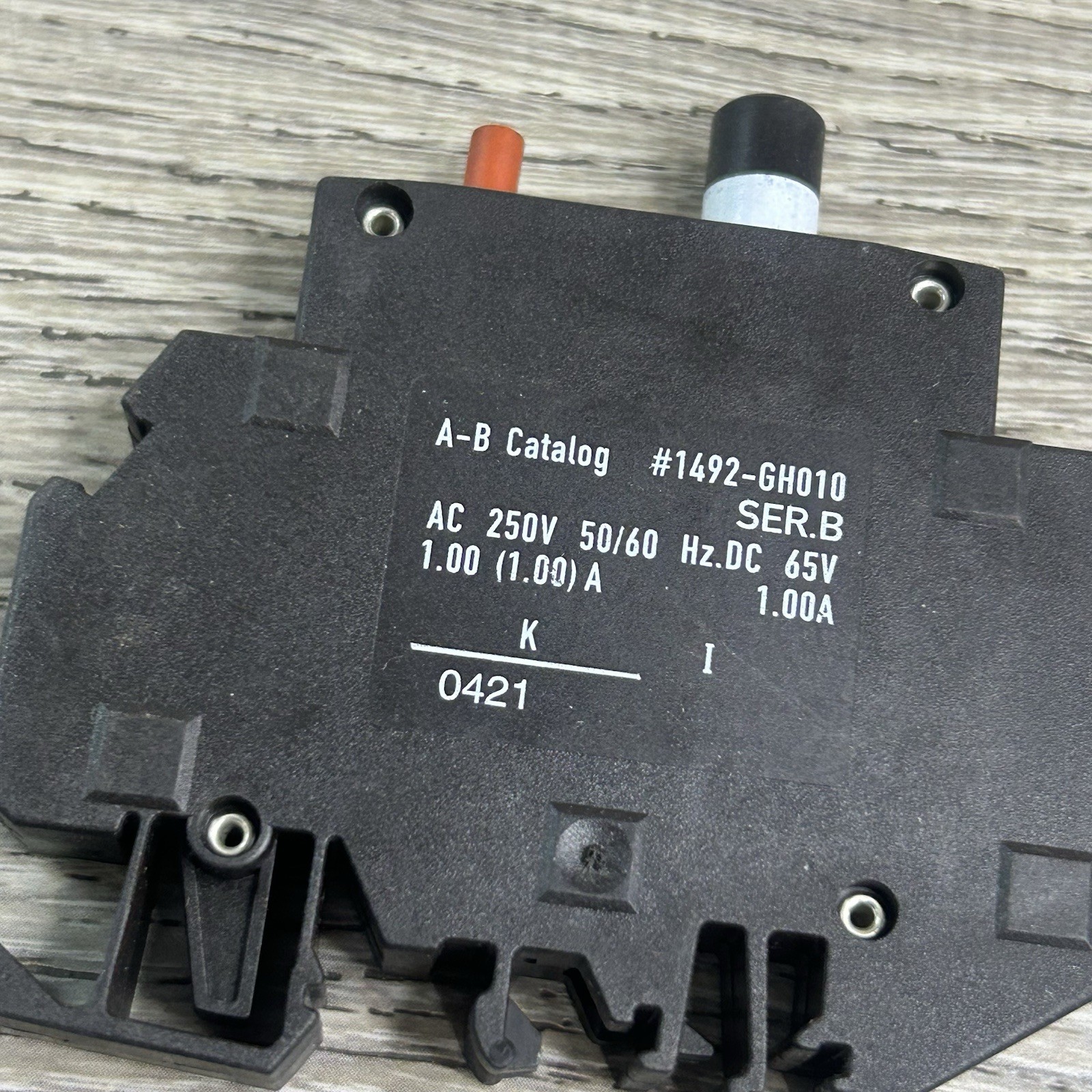 Allen Bradley 1492-GH015 Ser B Relay 50/60 Hz 250V AC 65V DC Oem Lot Of 2