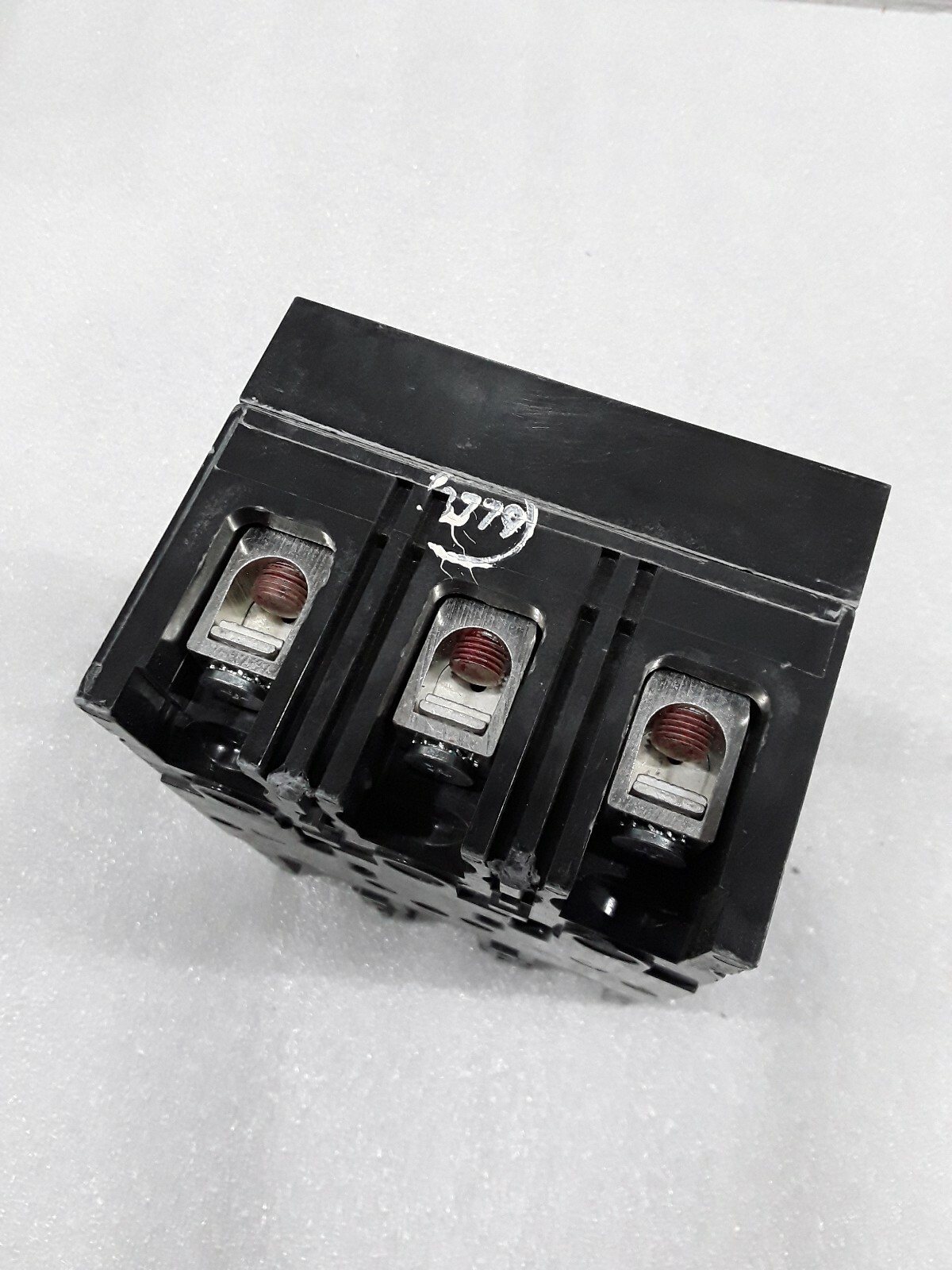 TED134125 GENERAL ELECTRIC CIRCUIT BREAKER THERMAL MAGNETIC 125AMP 3POLE 480 NEW