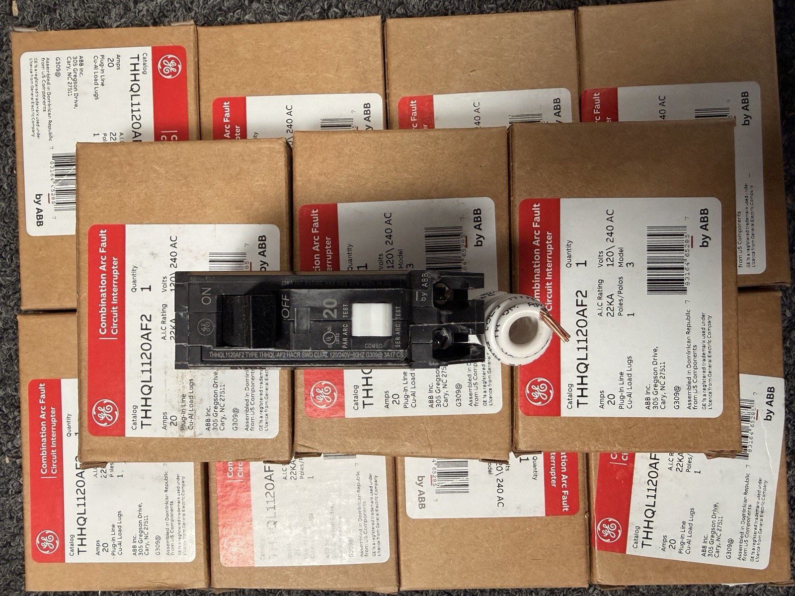 11PCS of THHQL1120AF2 GE 20 Amp 120V 22K Rated Circuit Breakers New In Box