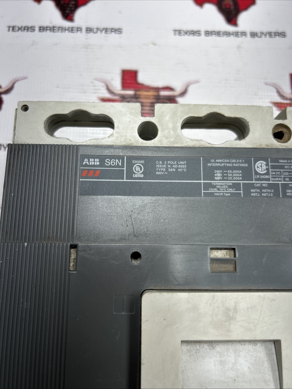 ABB S6N 800A 3 Pole Circuit Breaker SACE PR211 600V w/ Shunt Trip 110-127V & Aux