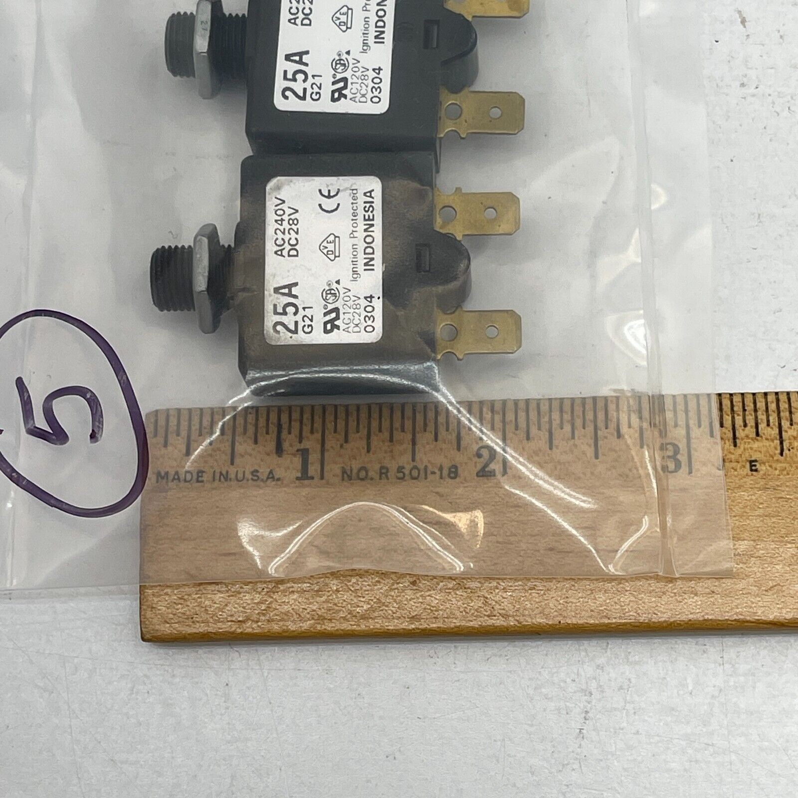 ETA 1658-G21-02-P10-25A Circuit Breaker Thermal 1Pole 25A 240VAC/28VDC – 5 Pcs
