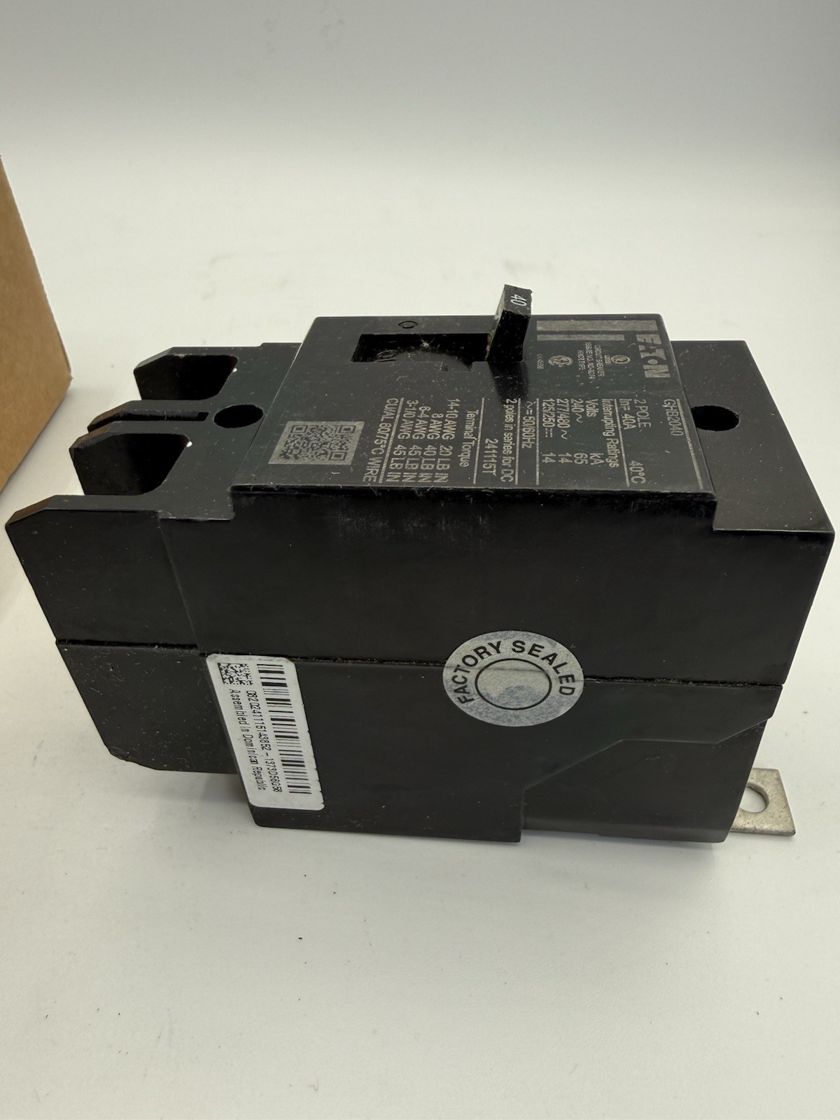NEW Eaton GHB2040 Circuit Breaker 2 Pole 40 Amp 277/480 Volt 14kA@480V Bolt On