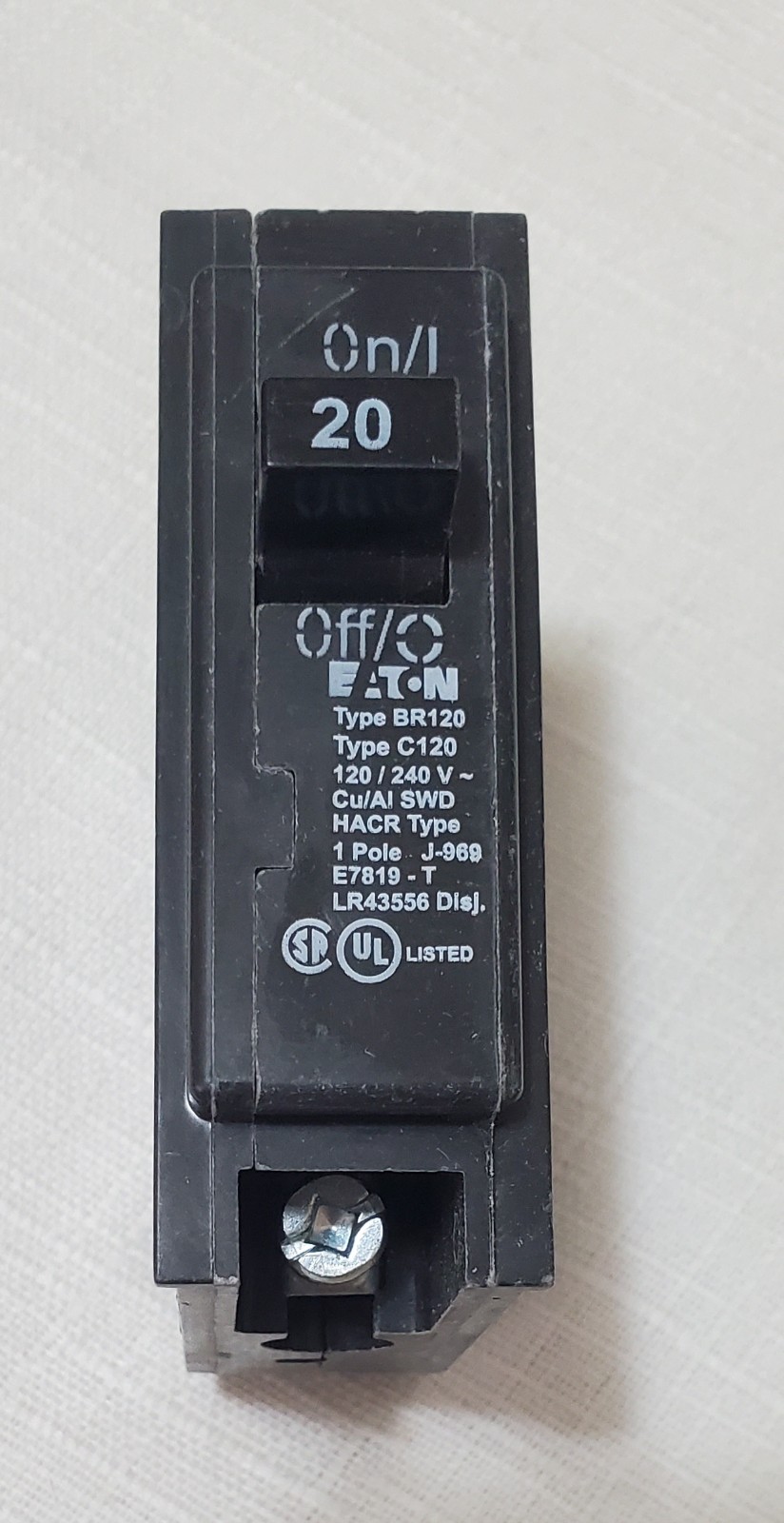 15 Pcs EATON BR120 Circuit Breakers 20 AMP 1 Pole Type BR