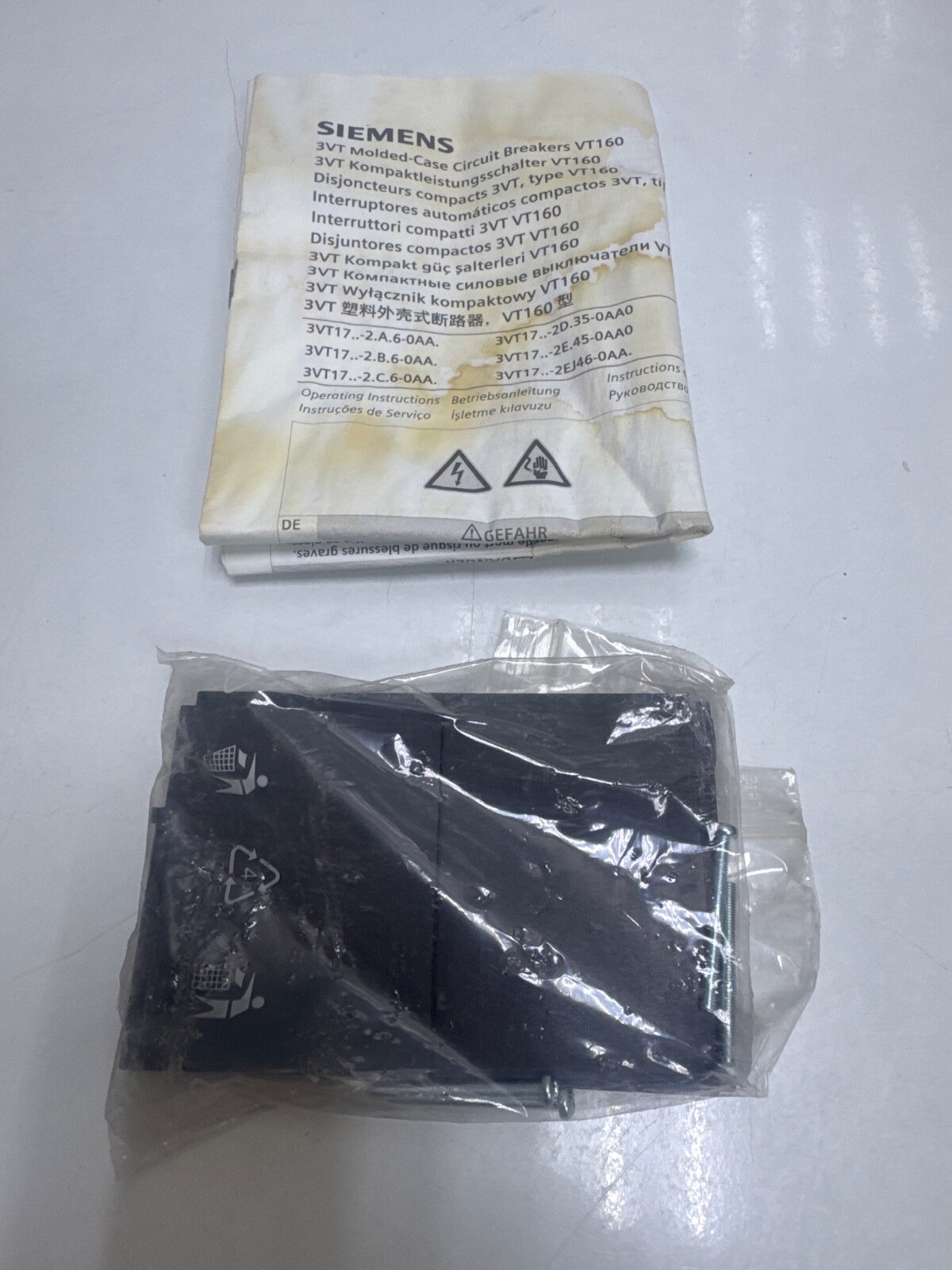Siemens 3VT1706-2EJ46-0AA0 Circuit Breaker