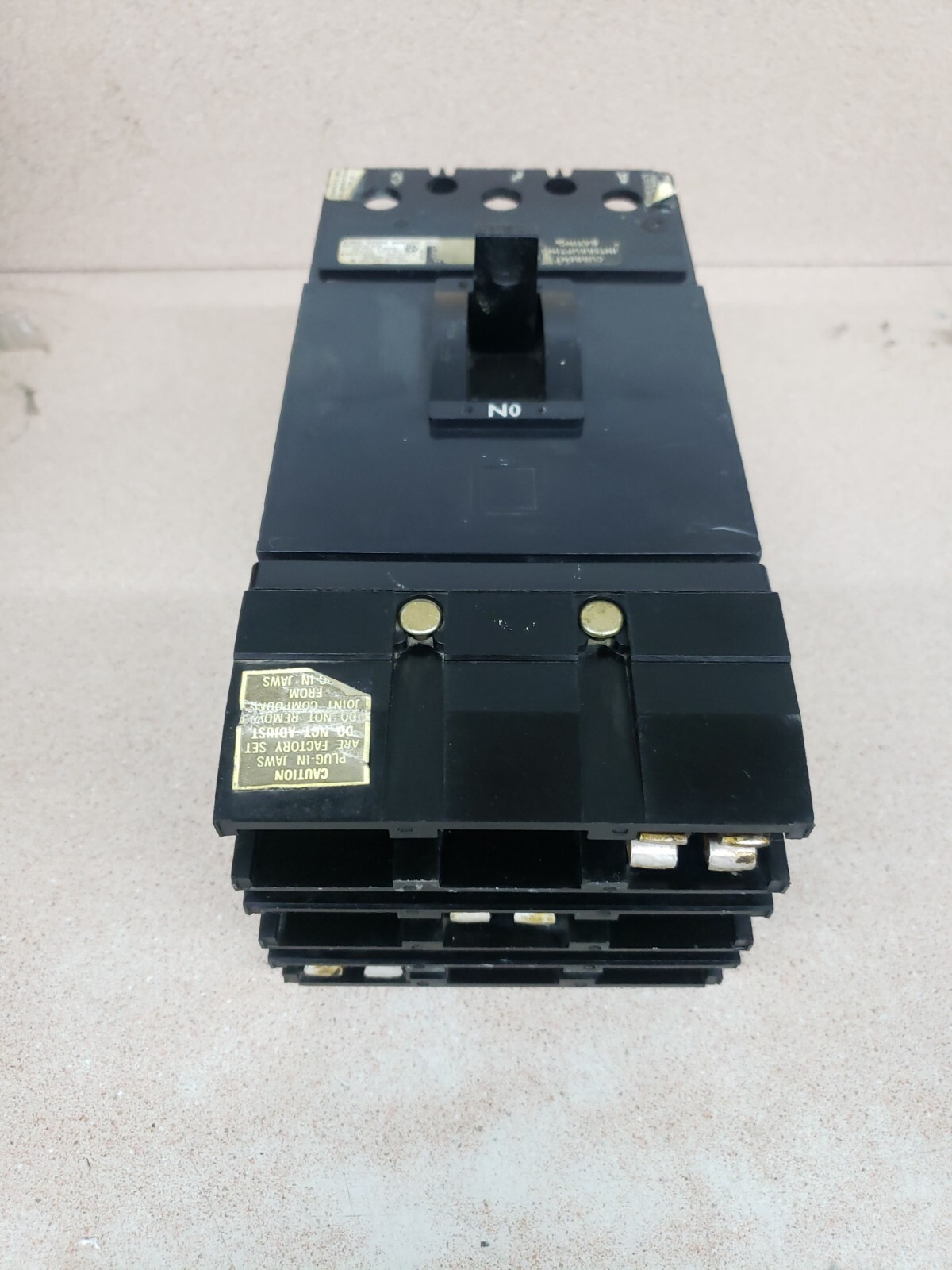 Square D KA36125 3 Pole 125 Amp 600V I-line Circuit Breaker *AB