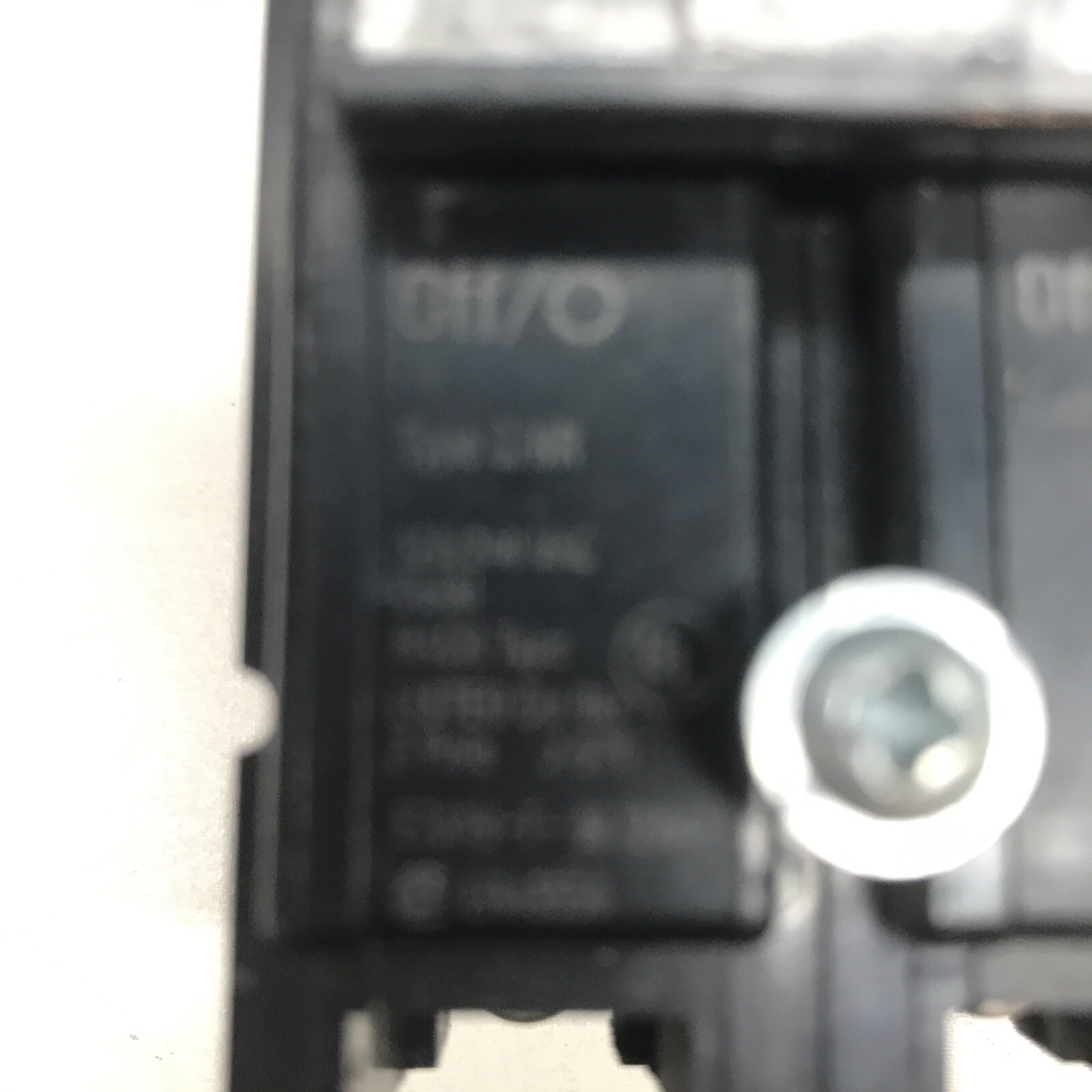 Main type BR /C BR2100BM 2 POLE 100 AMP CIRCUIT BREAKER Unbranded