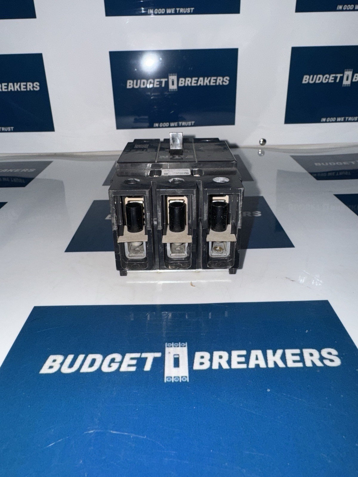 EATON GHC3030 30AMP 480V 3P 14k Circuit Breaker SHIPS SAME DAY