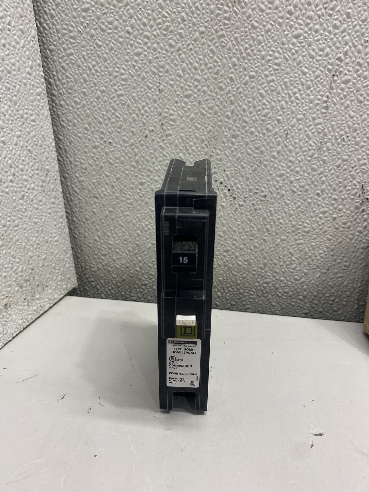 Lot of 5 SquareD/Homeline HOM115PCAFI Circuit Breaker 15A