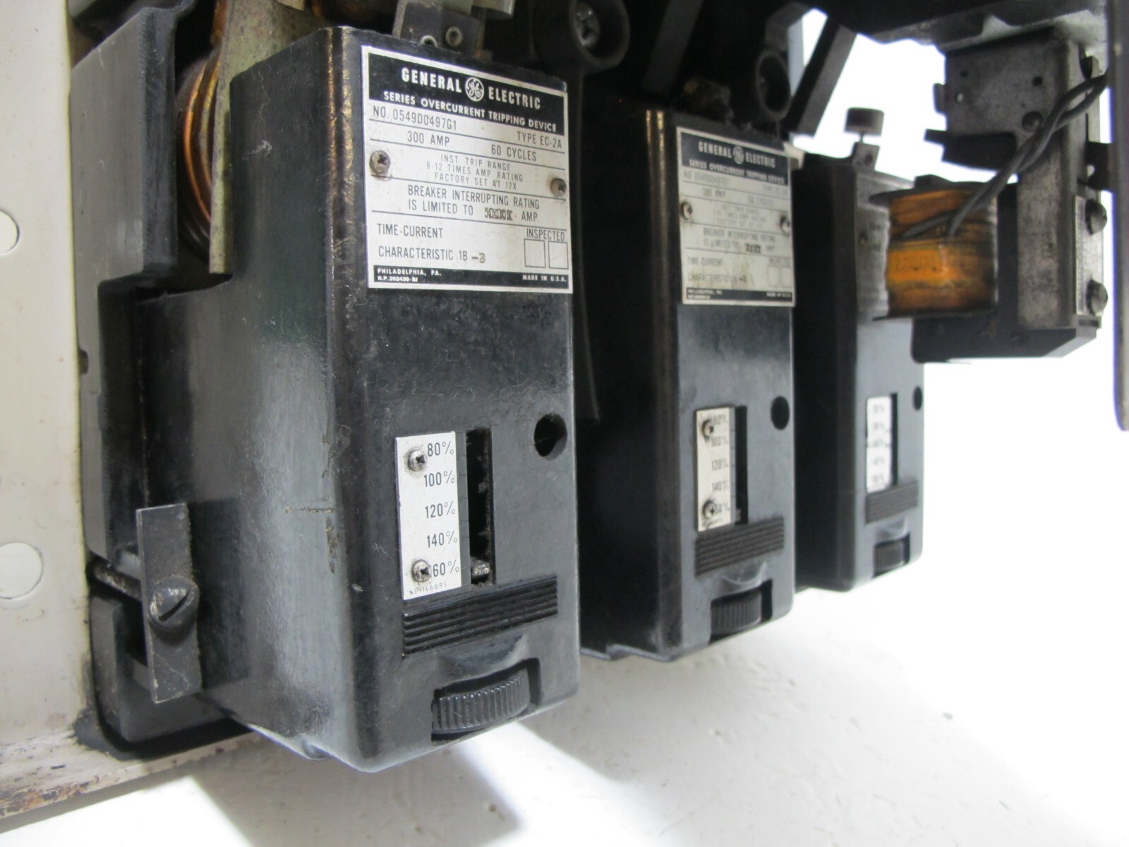 General Electric Air Breaker AK-1-25-9 600 Amp 600 V EC-2A 300A Trip AK125-9 GE