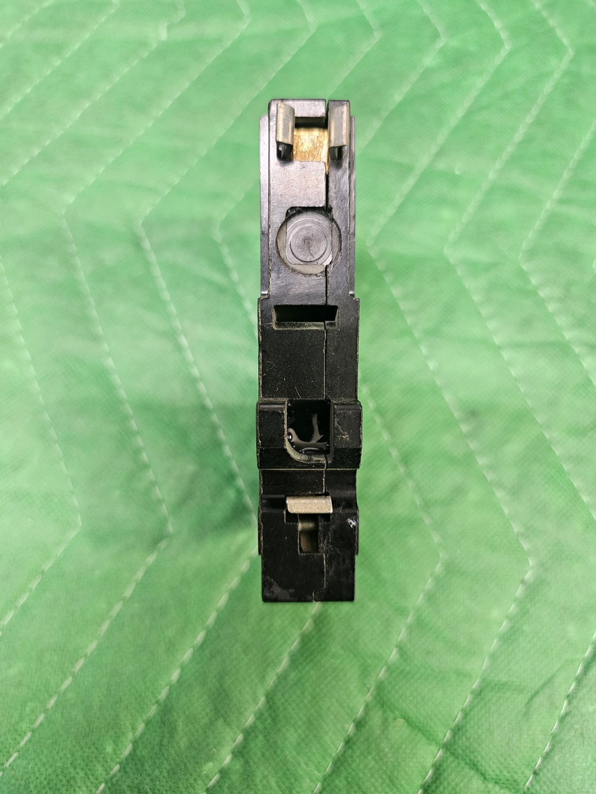 Square D QOT2020 20 Amp 1 Pole Piggyback Tandem CLIP QO2020 clamp connect