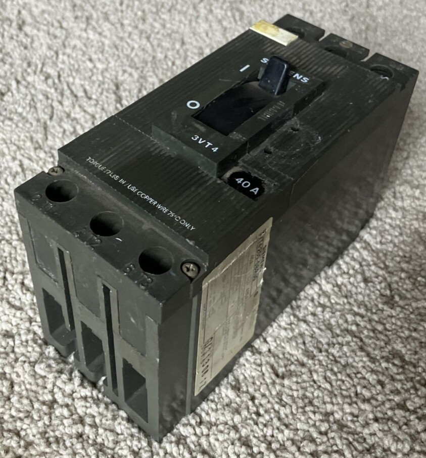 Siemens 40 amp 3 Pole Molded Case Circuit Breaker 3VT4200-0BR00
