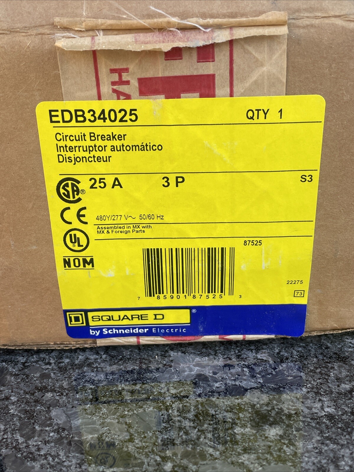Square D EDB34025 Circuit Breaker