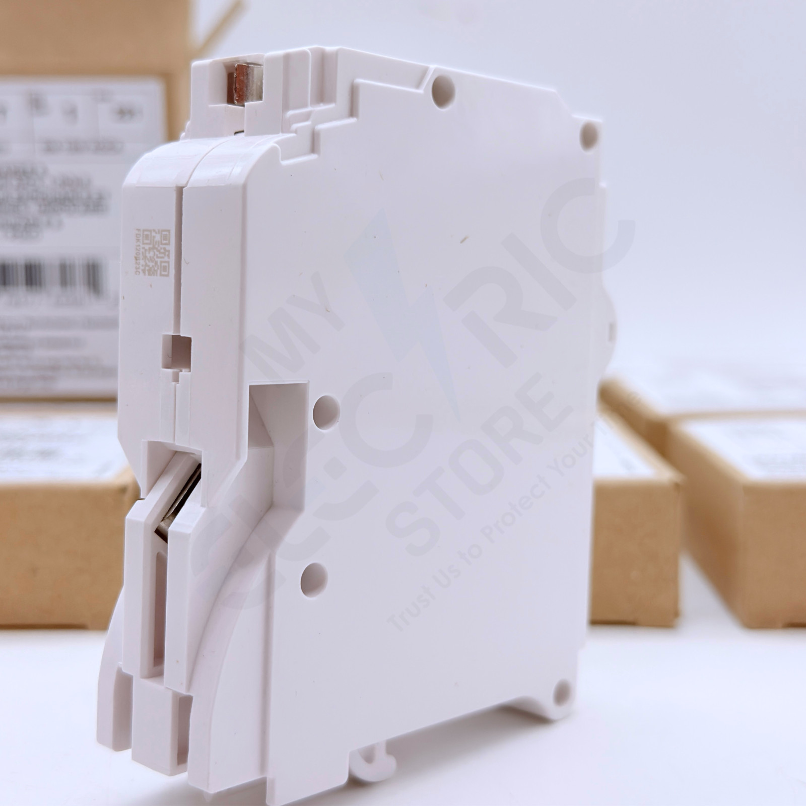 Leviton LB120-AFT 20A Arc Fault AFCI Thermal Magnetic Breaker 120V NEW Lot 10