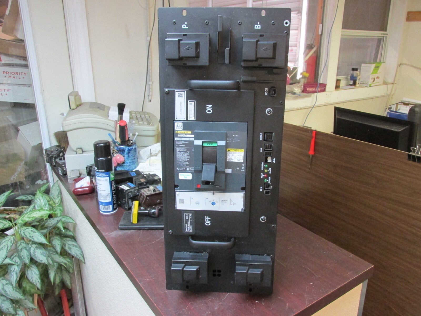 SQUARE D BREAKER LLF37060D33/MODULE J22-503-NA-10(18) TYPE LL 1200…TC-02