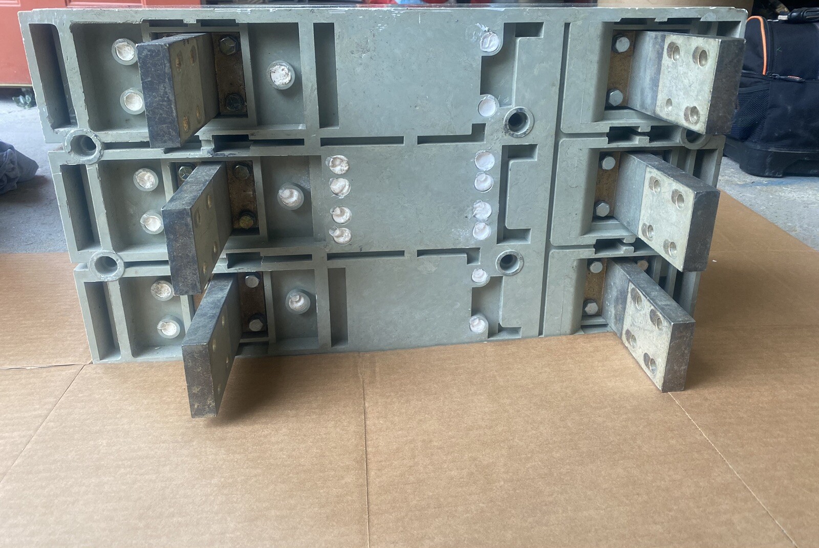 FPE NP632160 2500A Frame 1600A Rated 3P 600V MO/FM Circuit Breaker Used