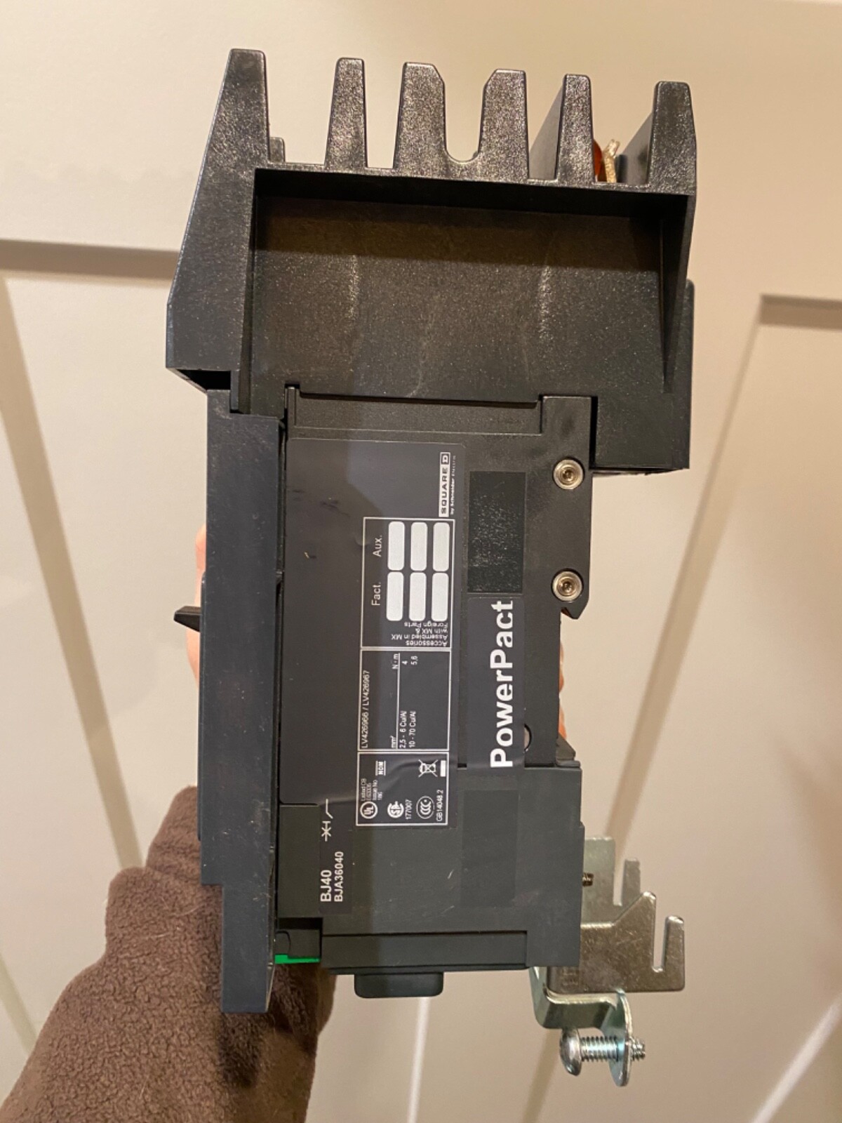 BJA36040 Square D Schneider Circuit Breaker 40amp 600v 3 pole