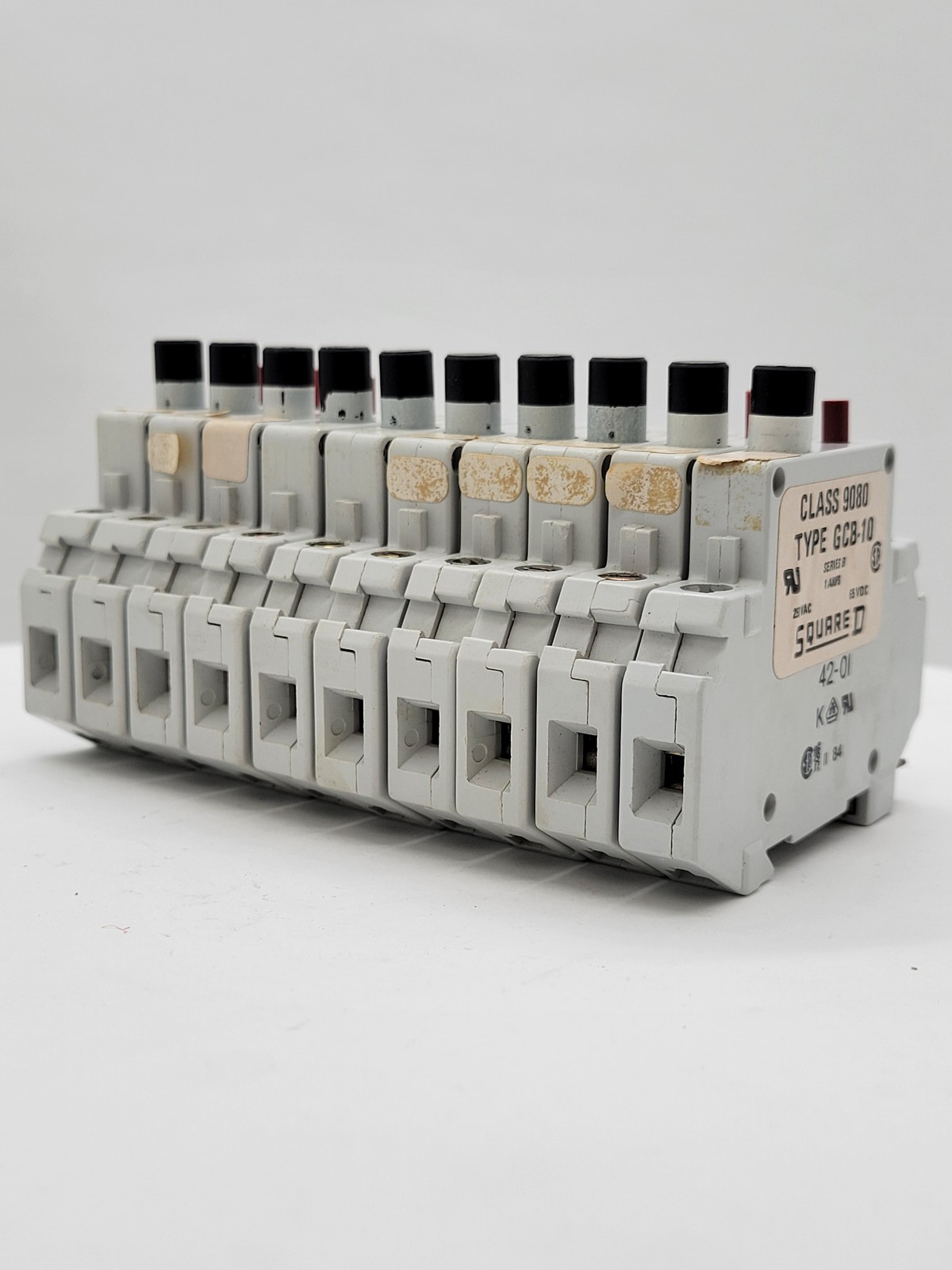 10PC Square D 9080GCB-10 Bolt-On Circuit Breaker 1A 1P 250/65V Series B
