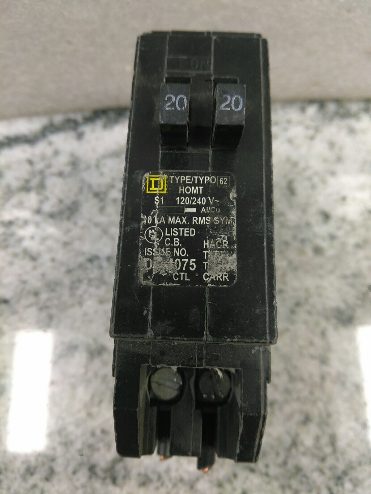 SQUARE D/BREAKER/ HOMT2020/ HOMELINE/ 20A/1Pole/240V/ HOM/TWIN/ Tandem/USE(37C3