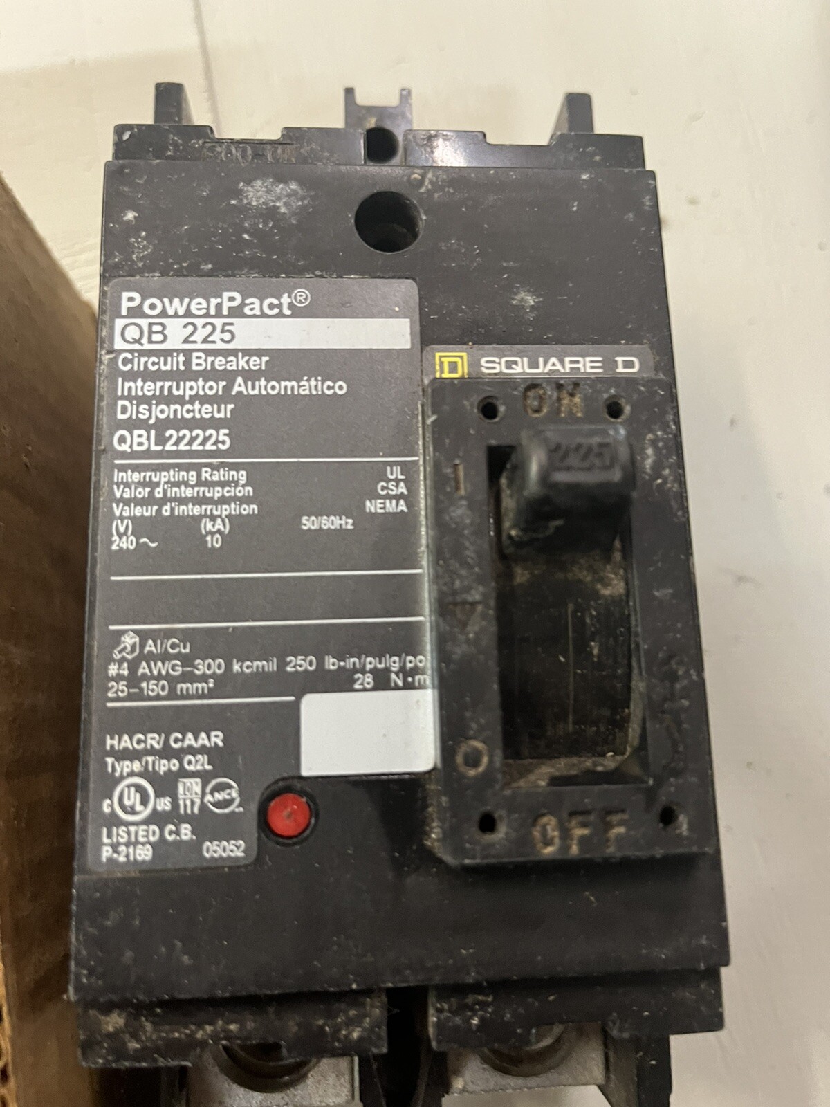 NEW QBL22225 SQUARE D 2 POLE 225AMP 240V 10KA POWERPACT CIRCUIT BREAKER
