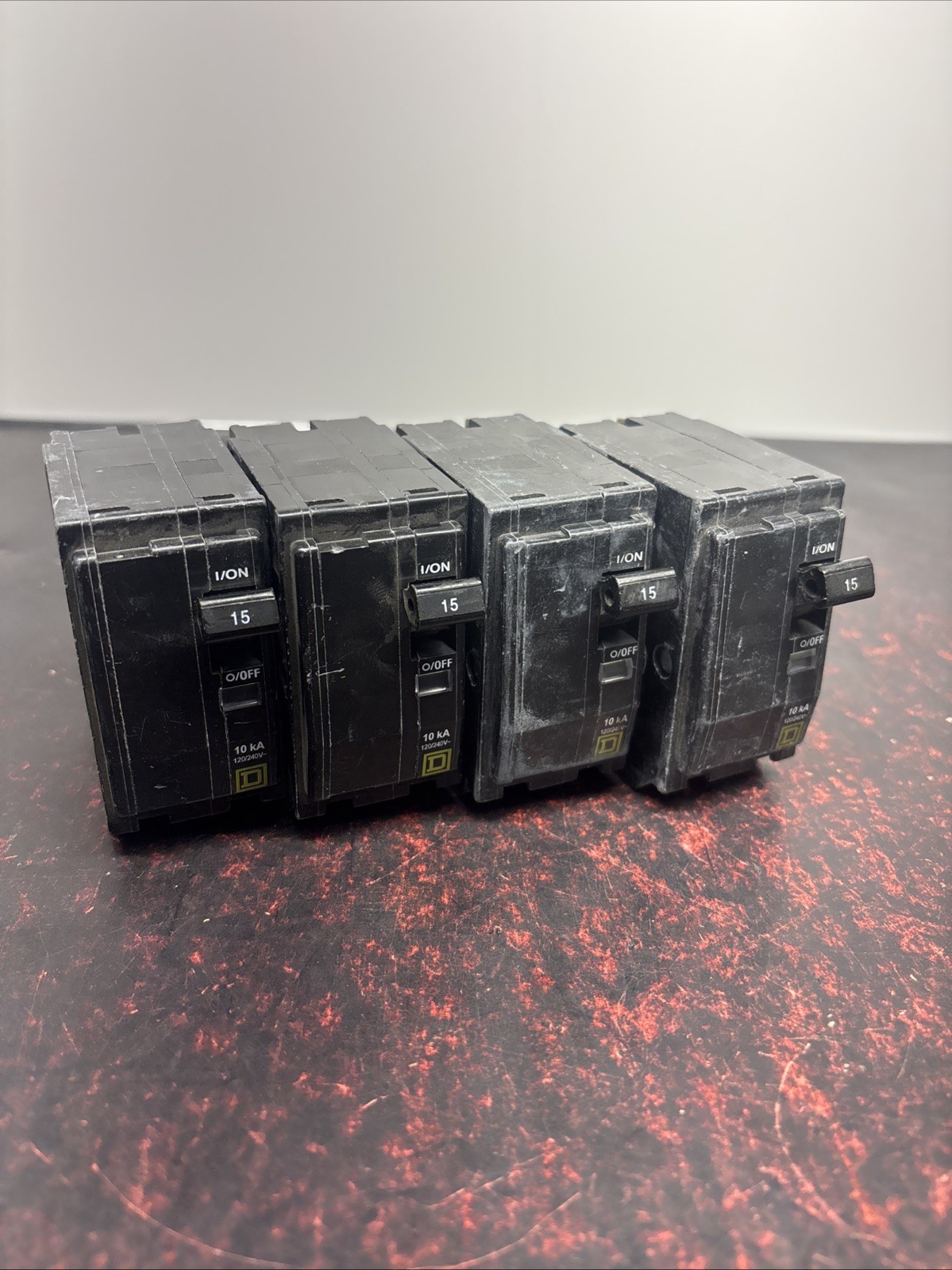 (Lot of 4) Square D 15A 2-Pole Standard Trip Circuit Breakers QO215