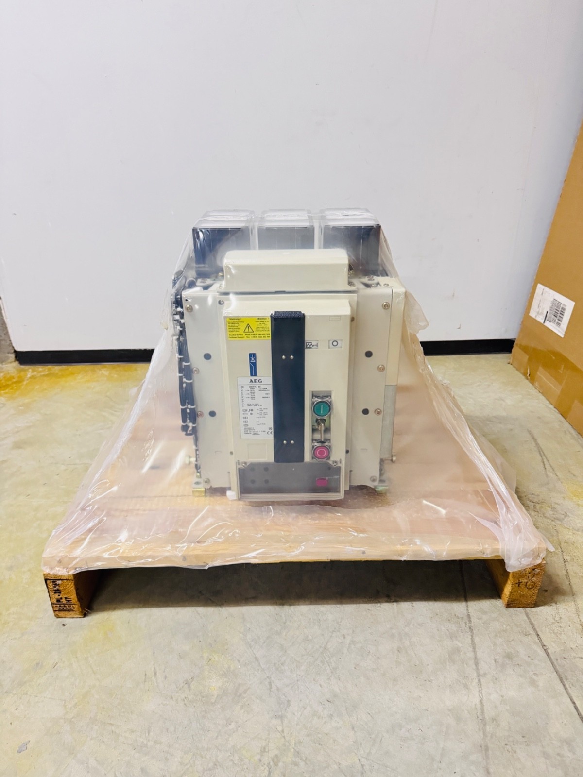 AEG ME 2507 H/III 380V/400V 2500A Circuit Breaker AEG ME2507