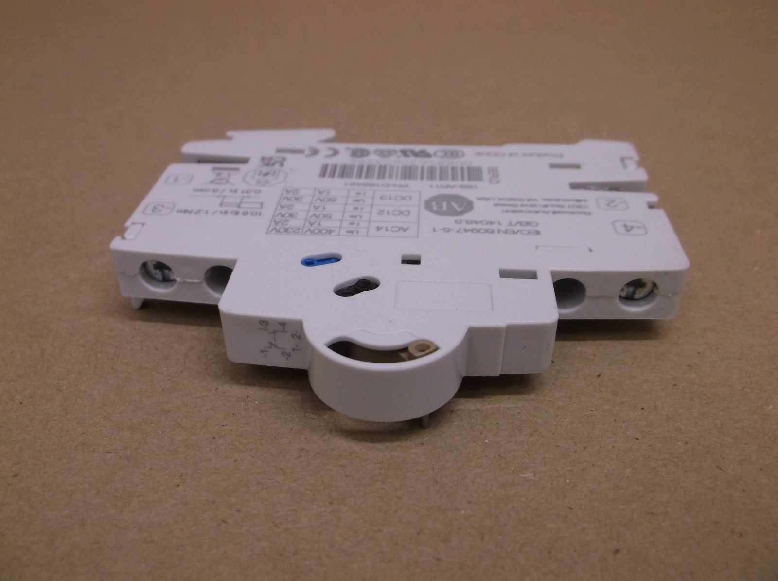 189-AR11 Allen Bradley NEW Supplementary Circuit Breaker Auxiliary Contact