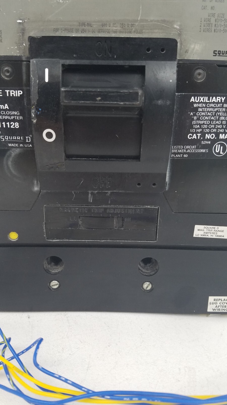 MHL3610001287 Square D 1000A Circuit Breaker w/ 48V Undervoltage Aux Switch