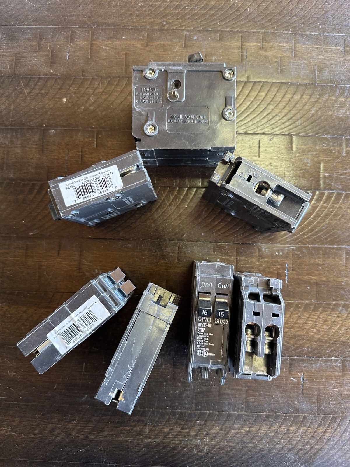 LOT OF 7* Eaton BR250 BR120 BD2020 BD1515 50 15 20 Amp Circuit Breaker